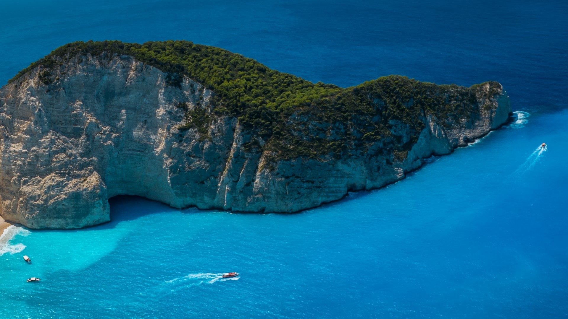 1920x1080 The Shipwreck beach with the turquoise waters from Zakinthos are in this  picture featured by courtesy of Ilya Â· Save this new Summer wallpaper for  HD and ...