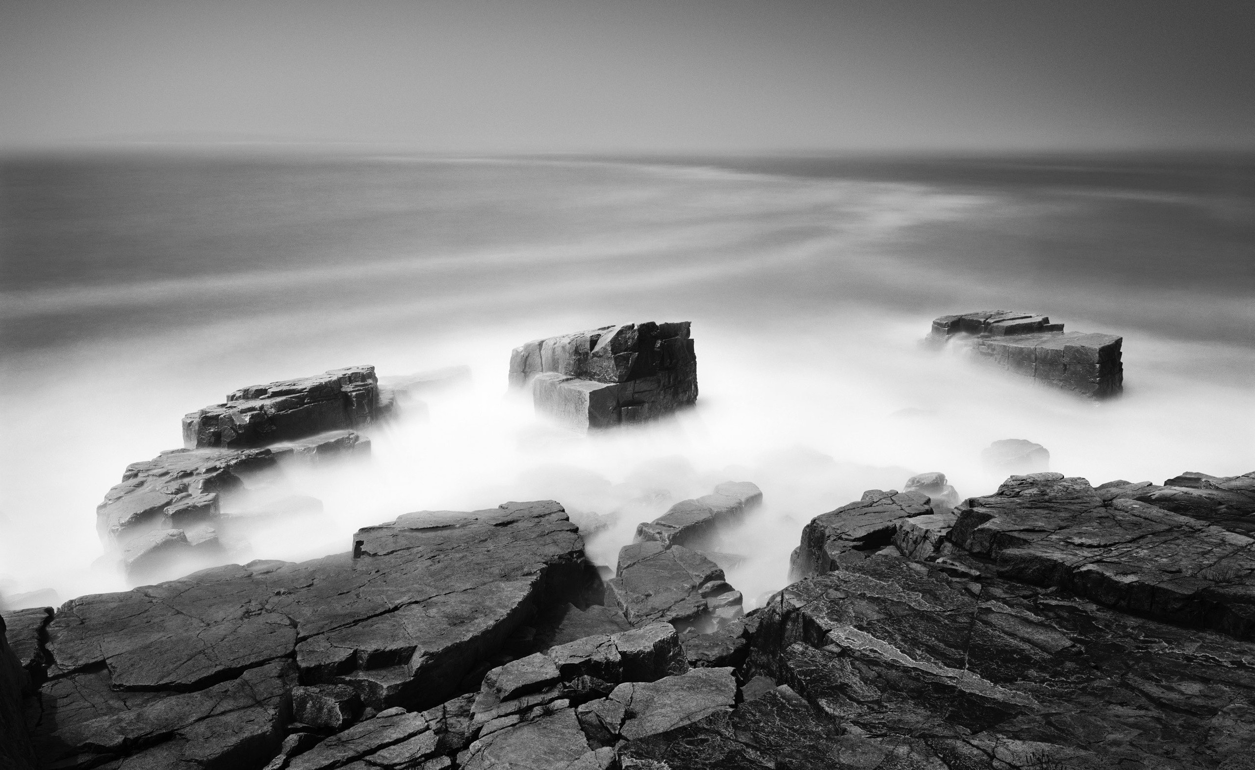 2559x1571 photography, Nature, Landscape, Monochrome, Coast, Sea, Water, Rock  Wallpapers HD / Desktop and Mobile Backgrounds