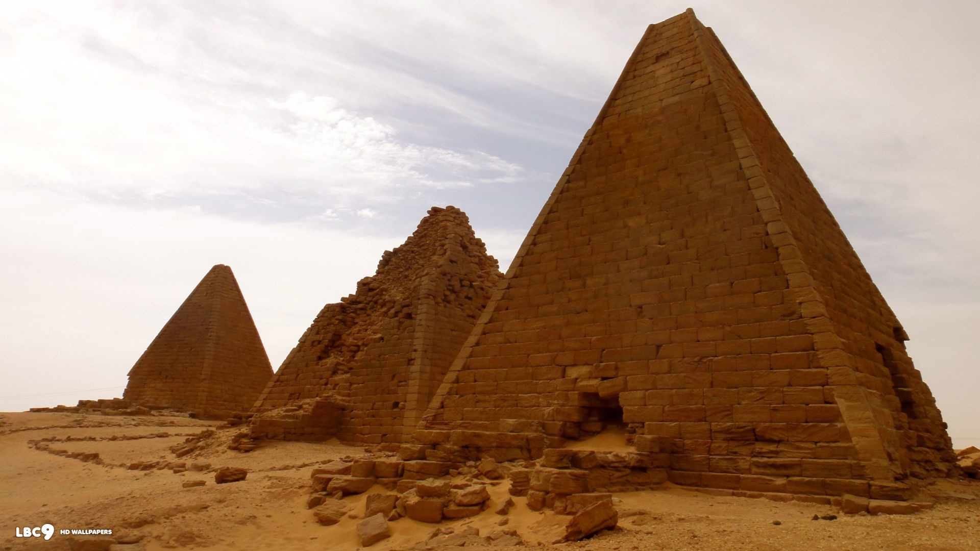 1920x1080 nubian pyramids