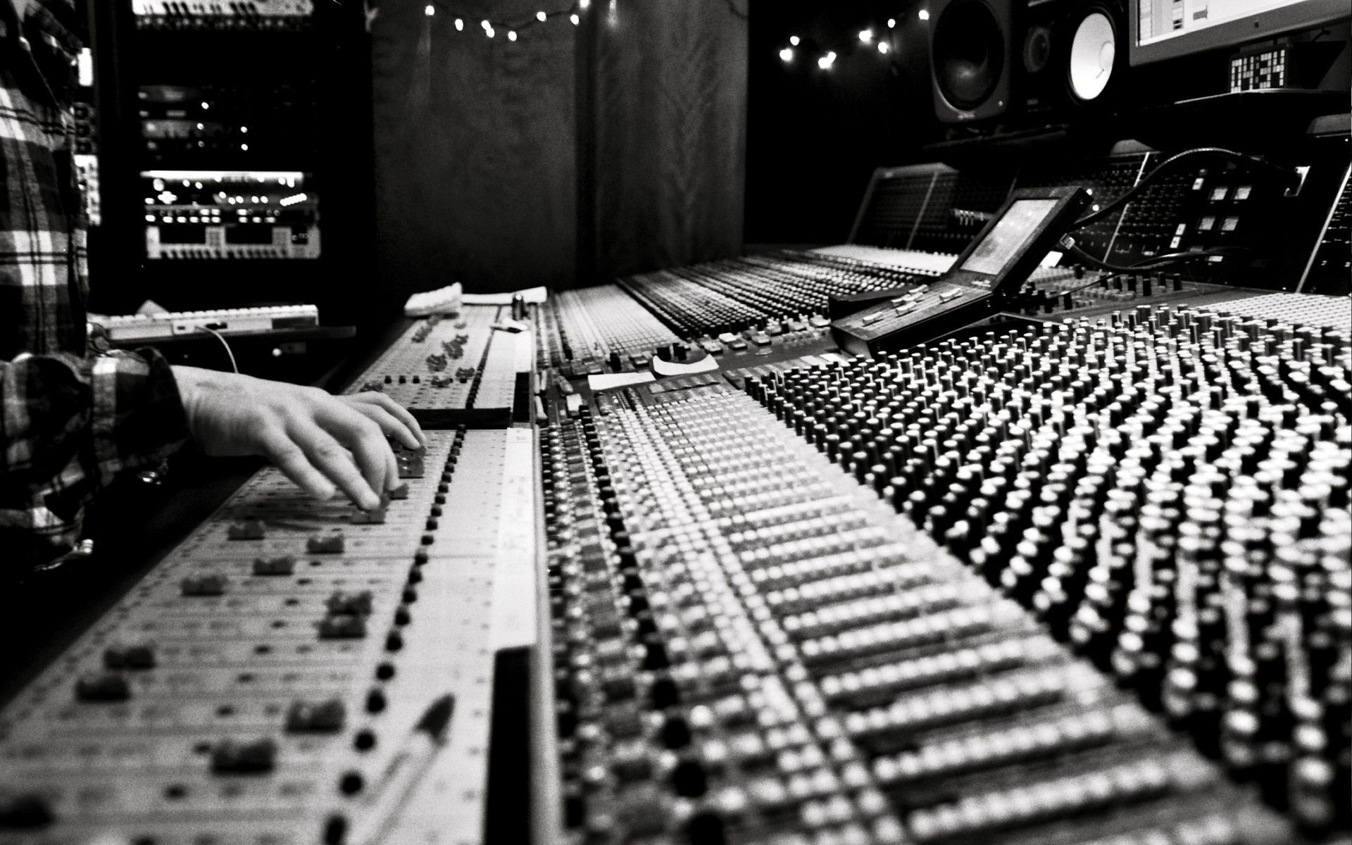 1920x1200 Music Studio Wallpapers Group (70+)