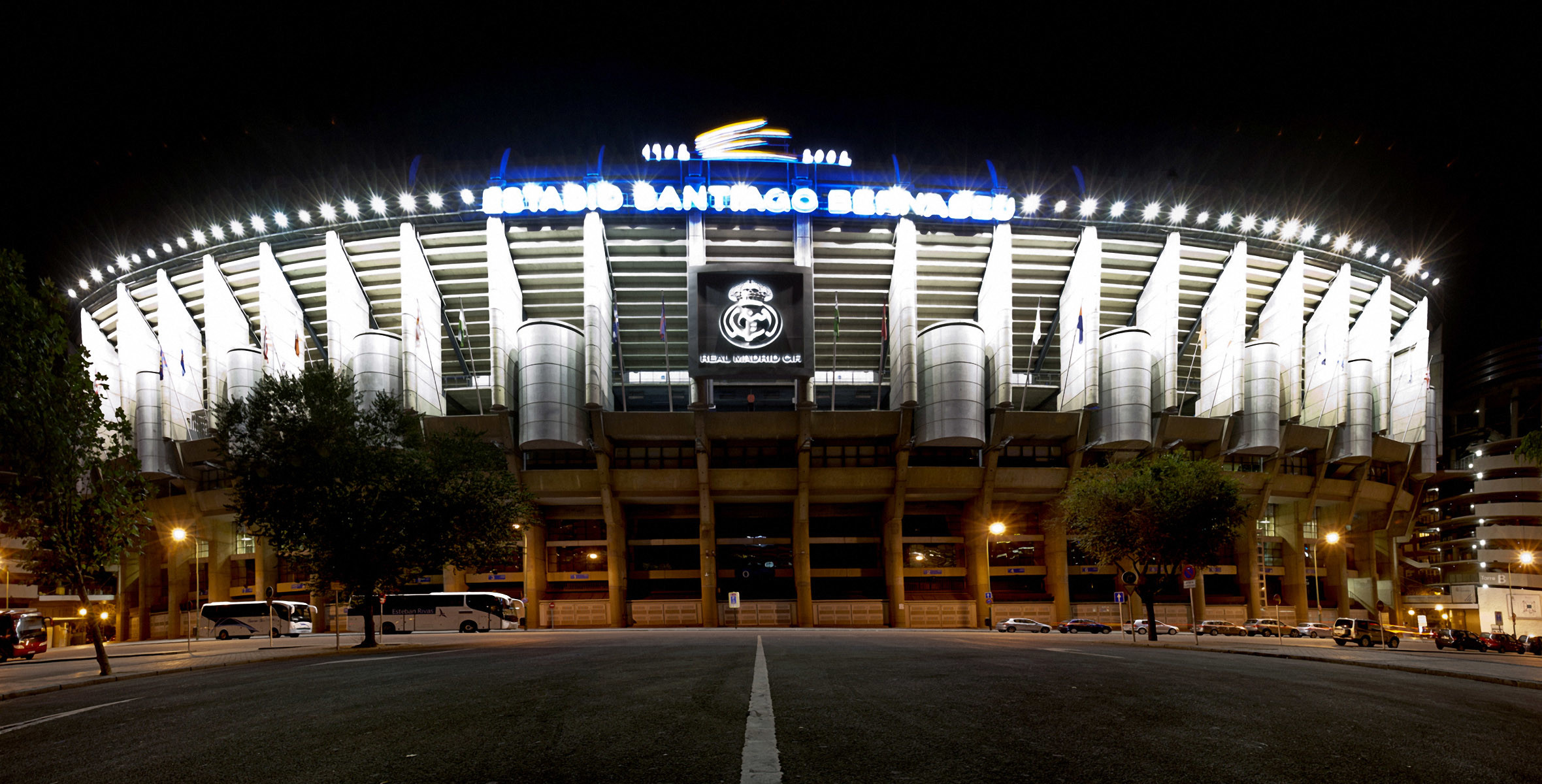 2360x1200 Real Madrid Stadium at Night Wallpaper HD.