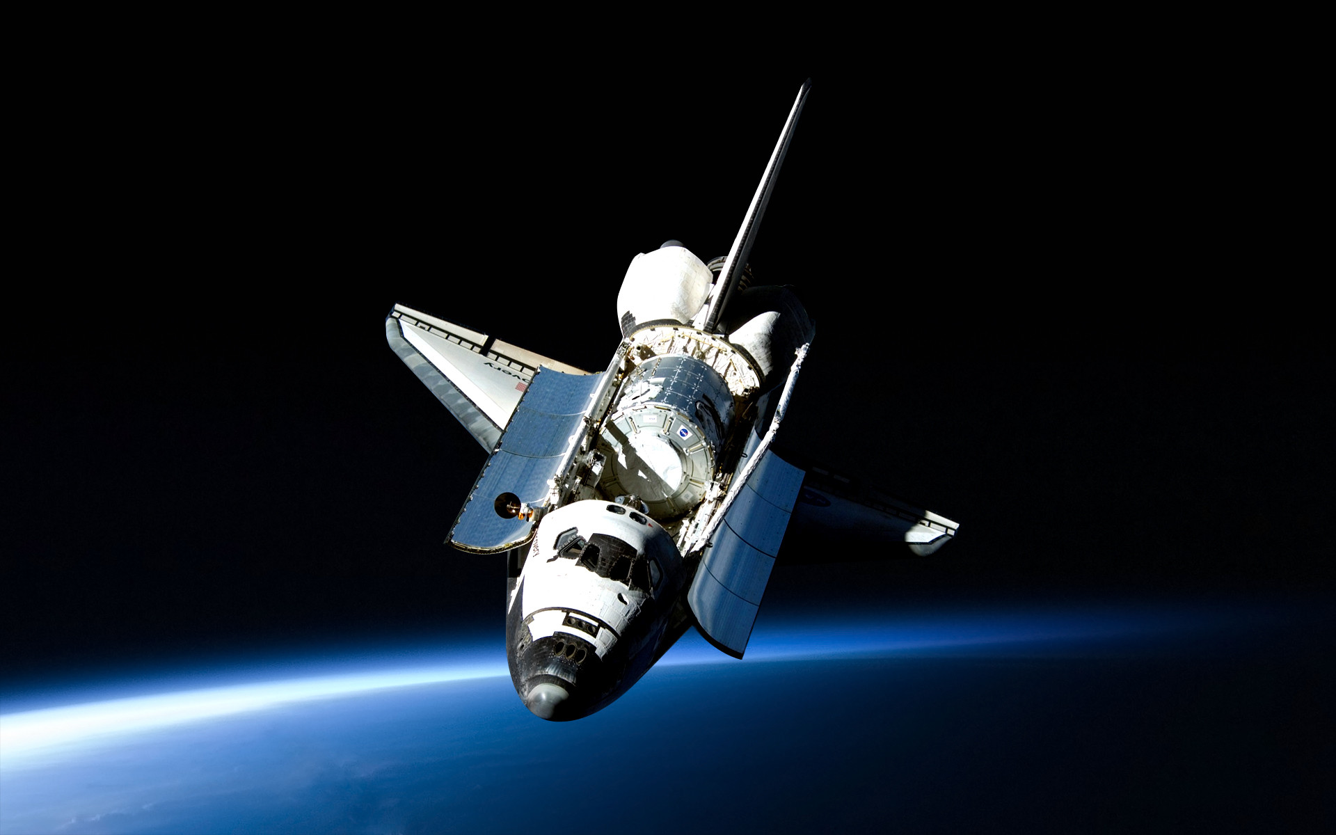 1920x1200 Fahrzeuge - Space Shuttle Discovery RaumfÃ¤hre Satellite Weltraum Wallpaper