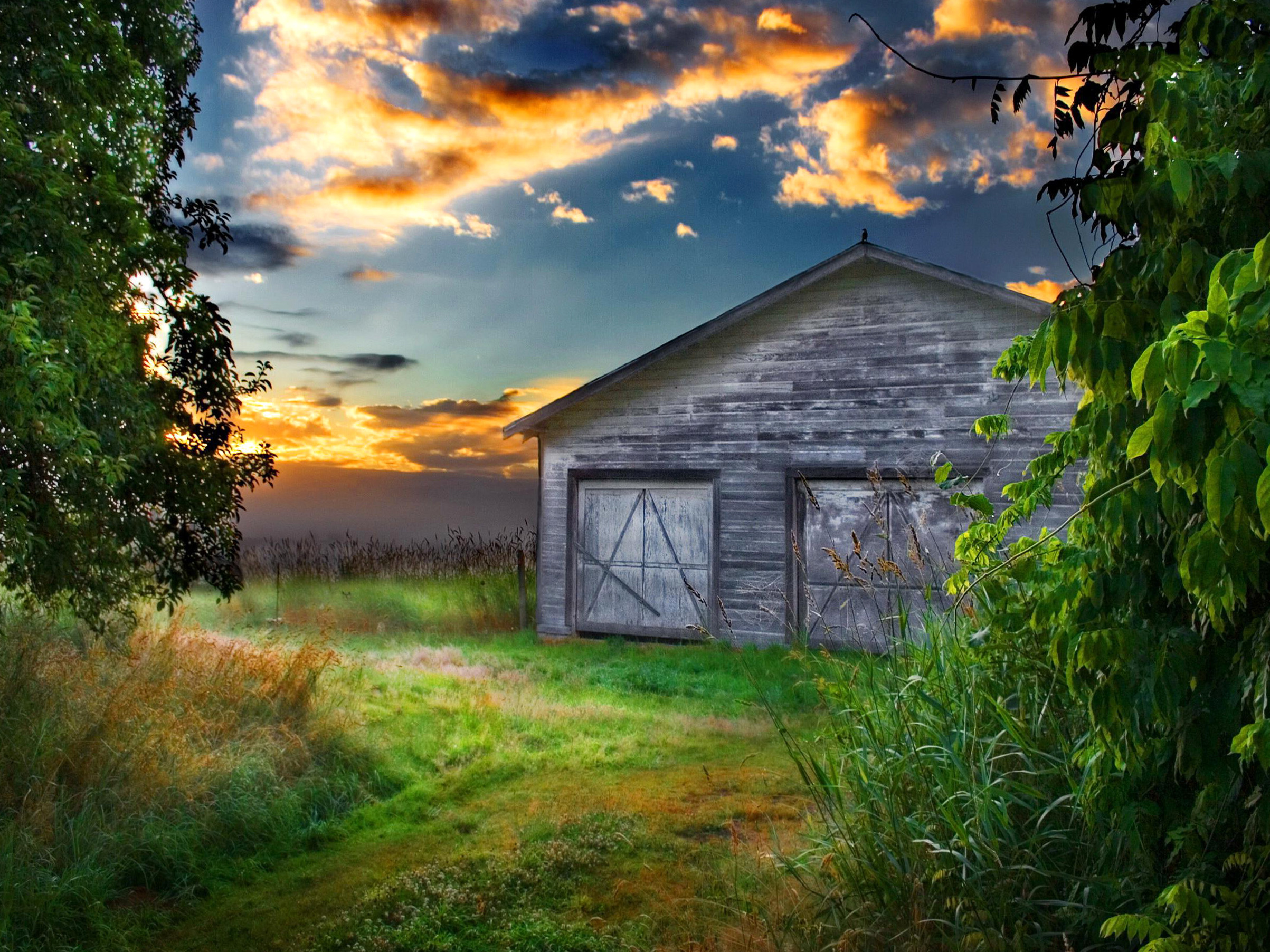 2406x1805 An, Old, Barn, At, Sunset, Desktop Wallpapers, Hd Free Photos, Cool,  Awesome Houses, Landscape Wallpaper, Garden, House Images, Windows Desktop  Images, ...