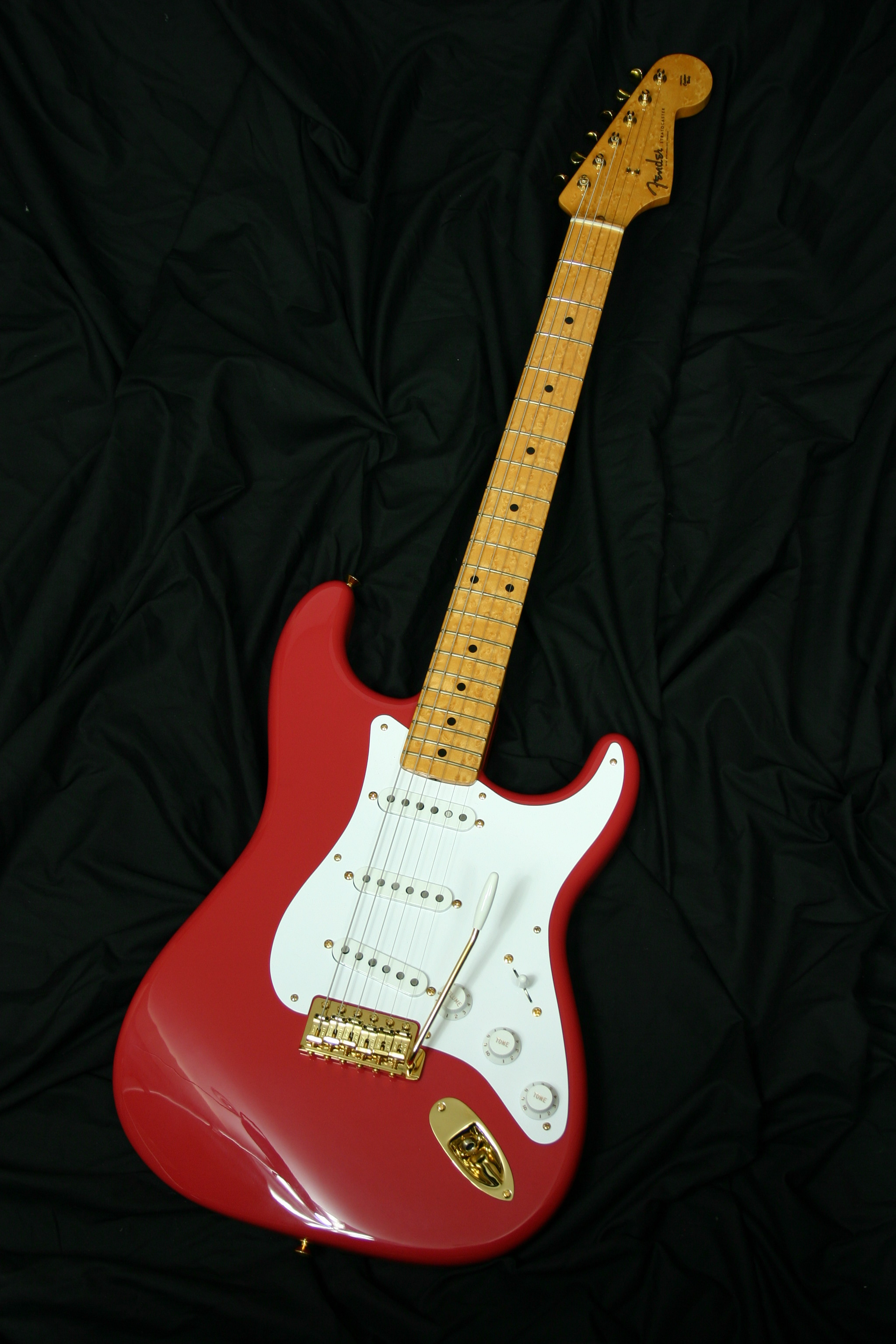 2048x3072 Fender Custom Shop Limited Edition CRS-59 Stratocaster in