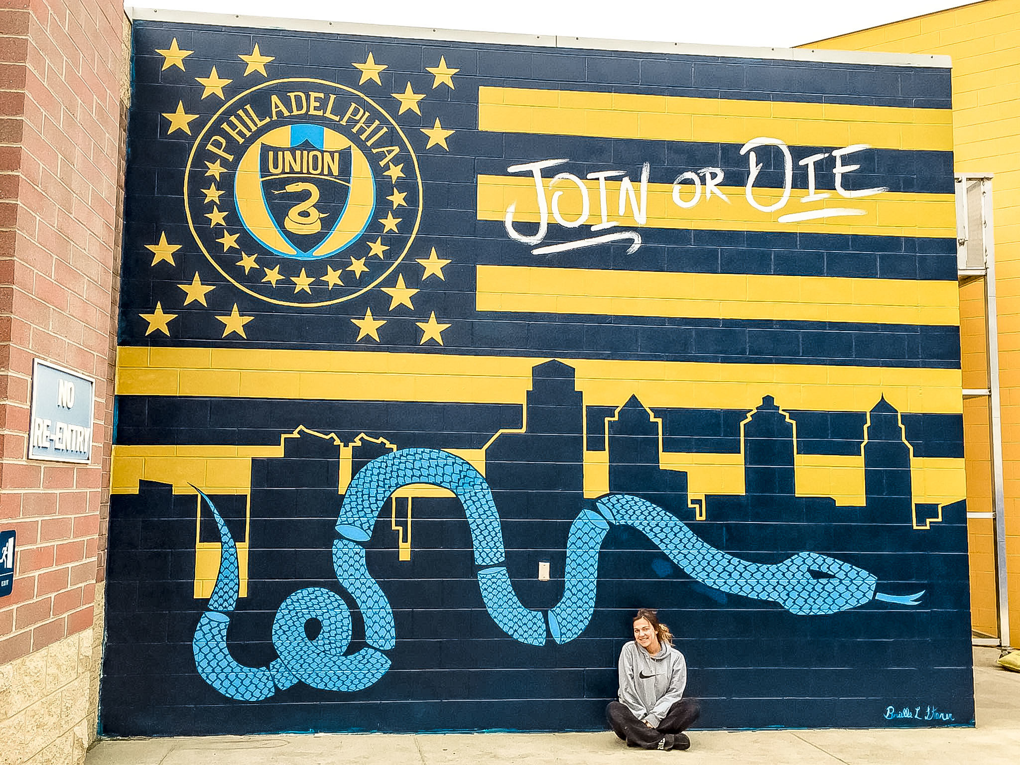 2048x1536 And at the River Gate, a Union flag mural is present, painted by the Union  Fan Council, and is complete with a Join or Die snake and the Philadelphia  Union ...