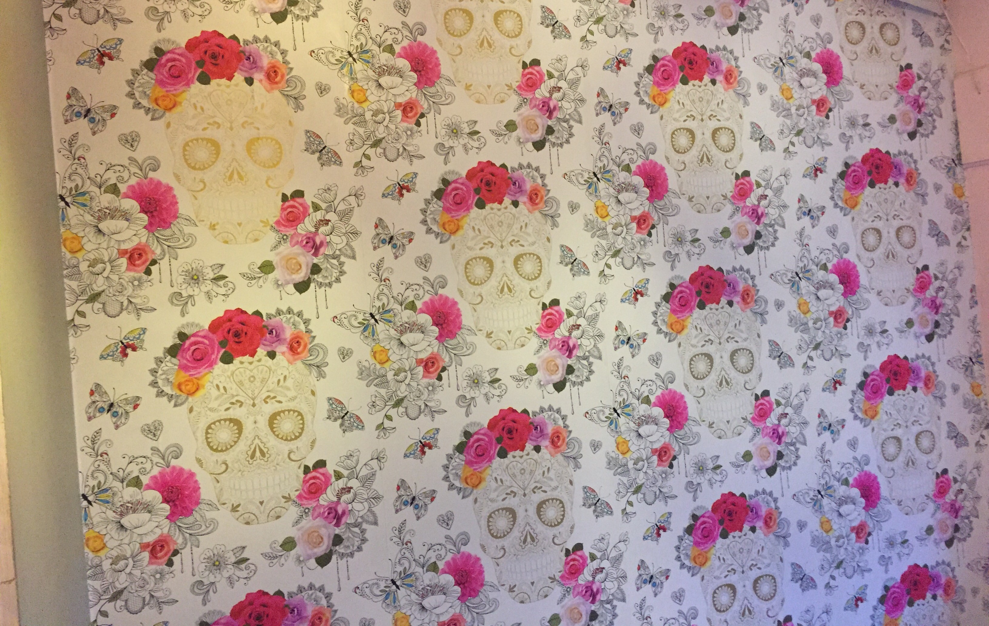 3264x2067 #Skull #Wallpaper from B&M Â£7 a roll. This was my daughters choice
