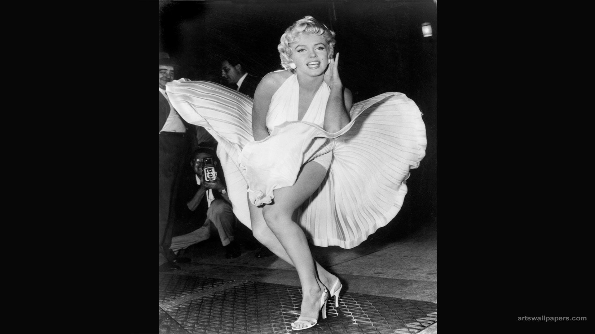 1920x1080 Sexy-Marilyn-Monroe-Wallpaper