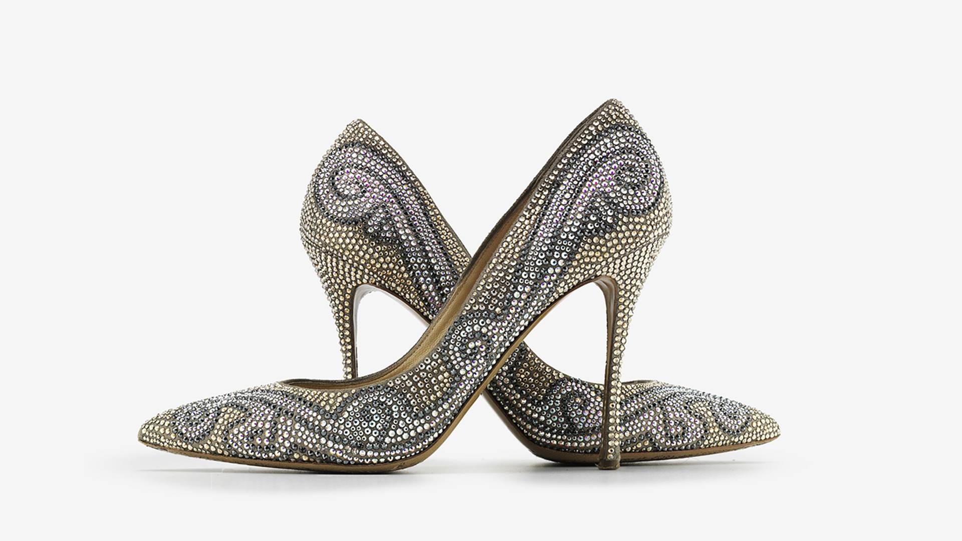 1920x1080 'Killer Heels': The art of the high-heeled shoe