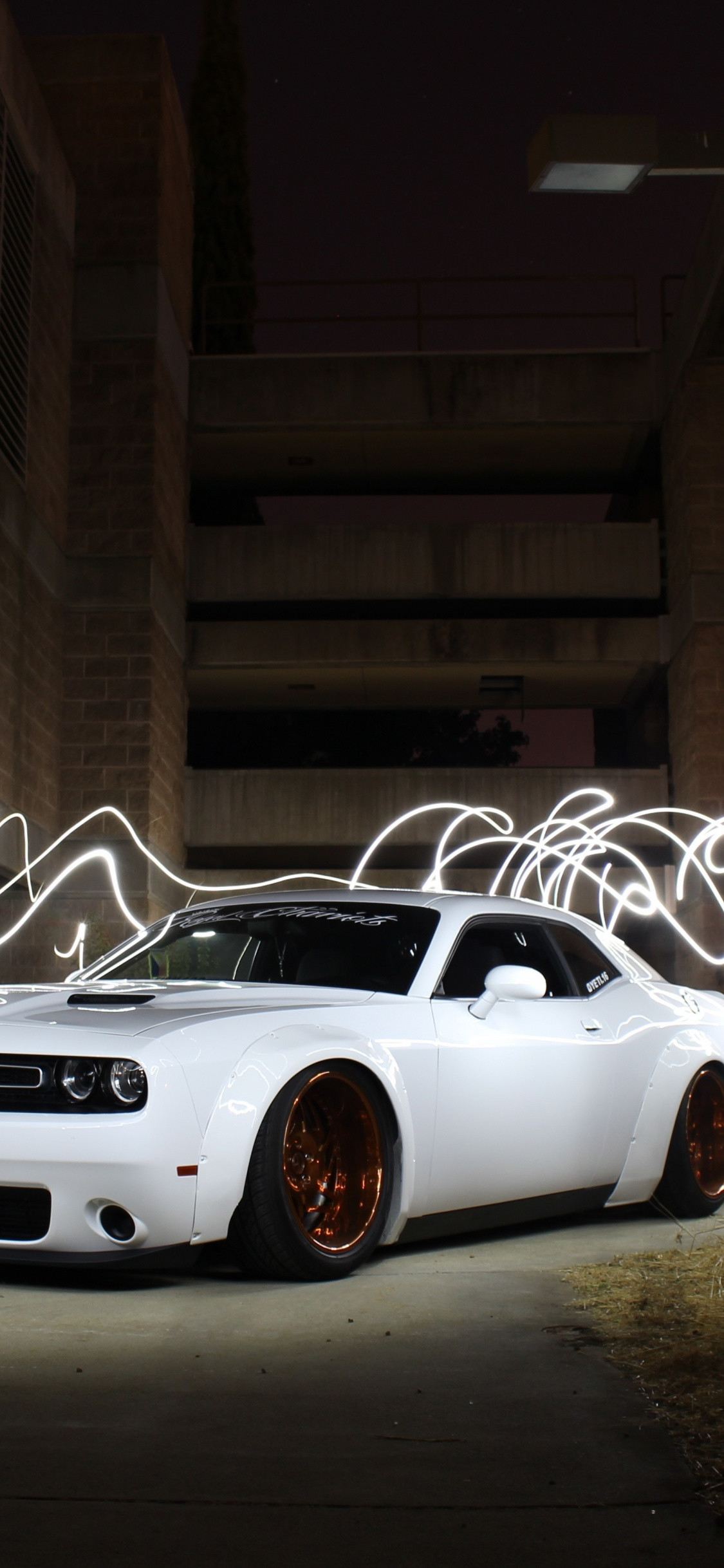 1125x2436 White muscle car, Dodge Challenger,  wallpaper