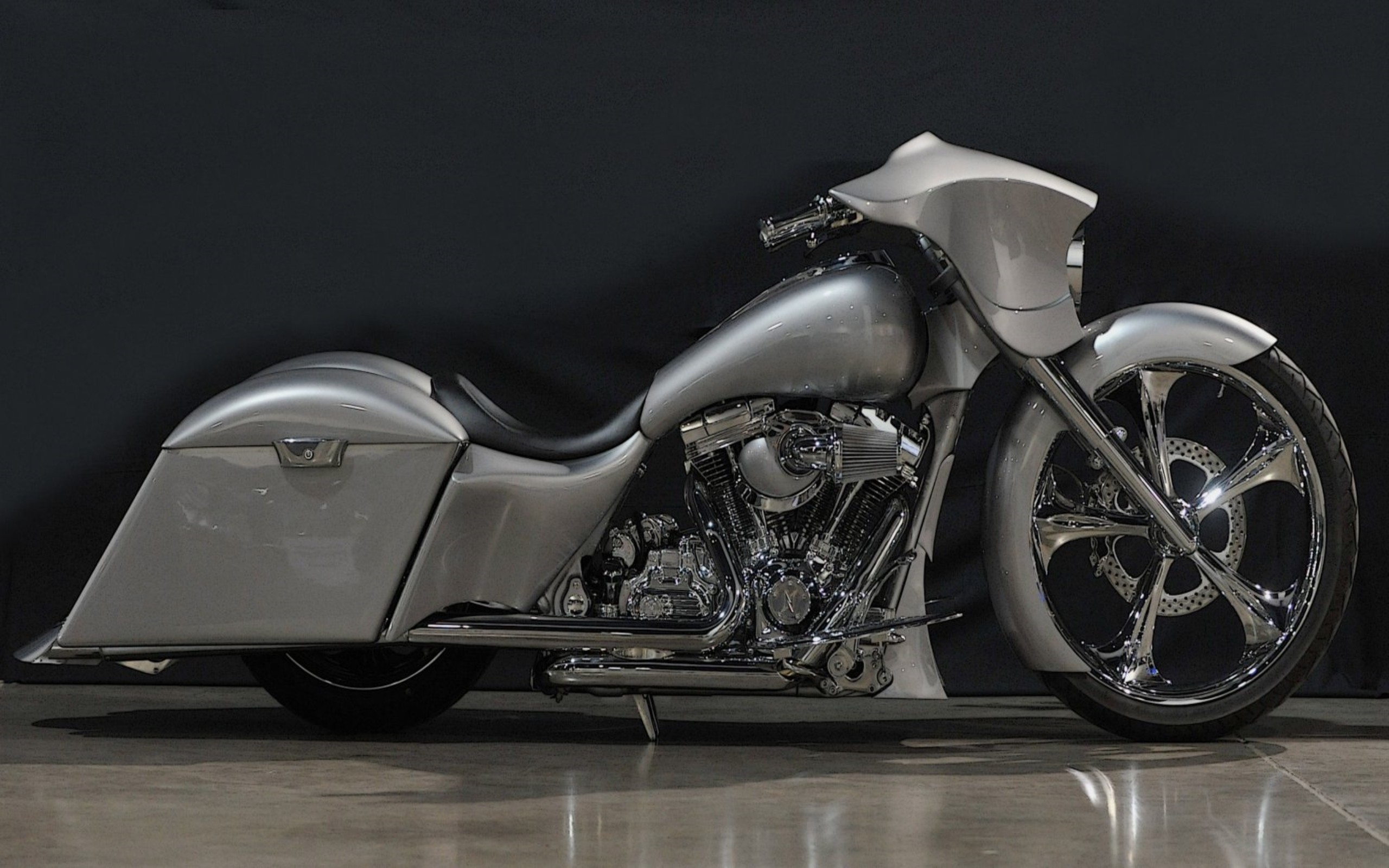 2560x1600 Harley davidson custom bagger