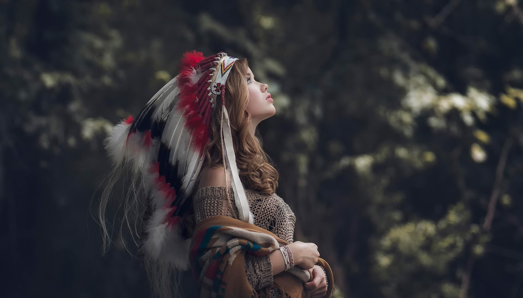 2048x1166 women, Native Americans, Native American Clothing, Headdress