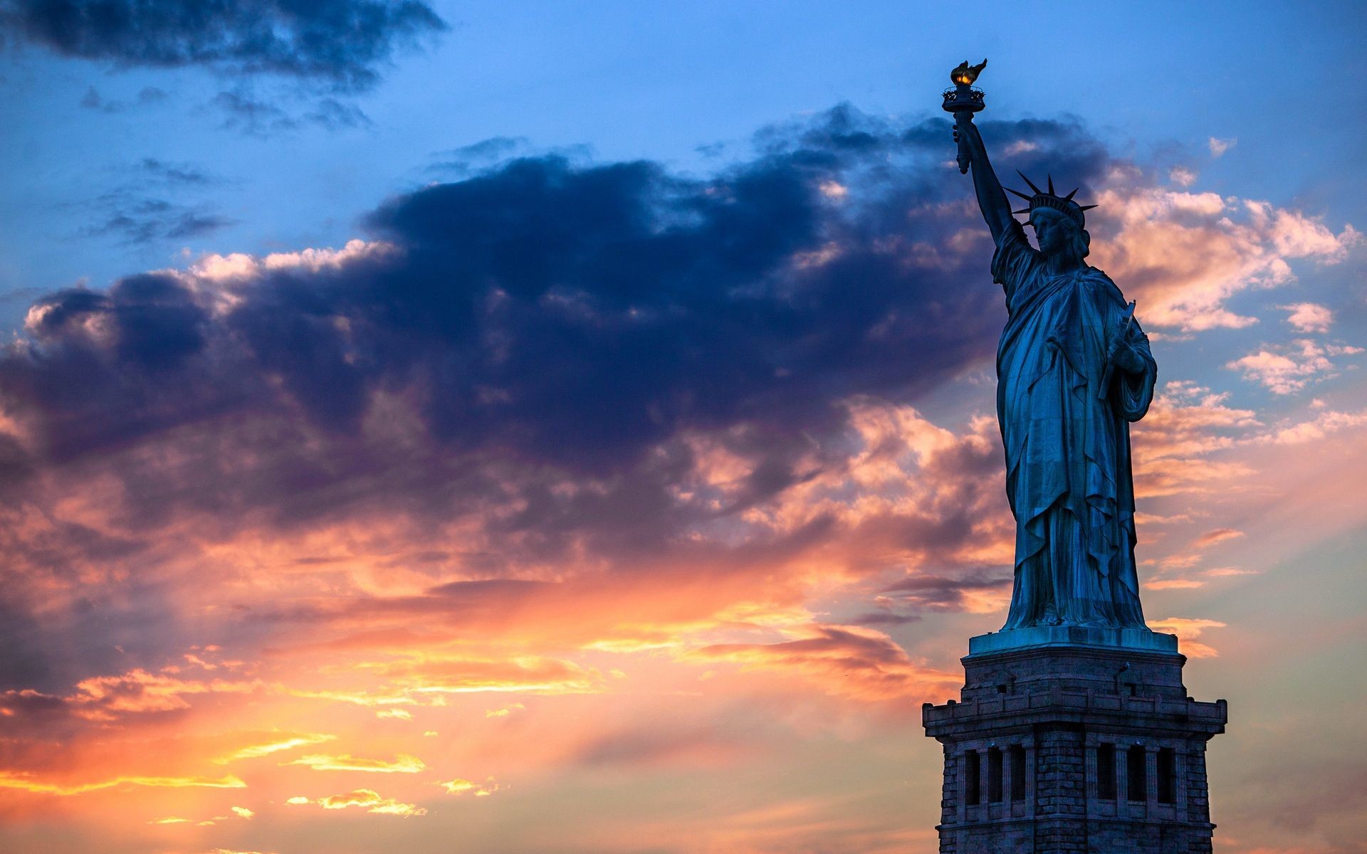 1920x1200 Statue Of Liberty Sunset Wallpaper