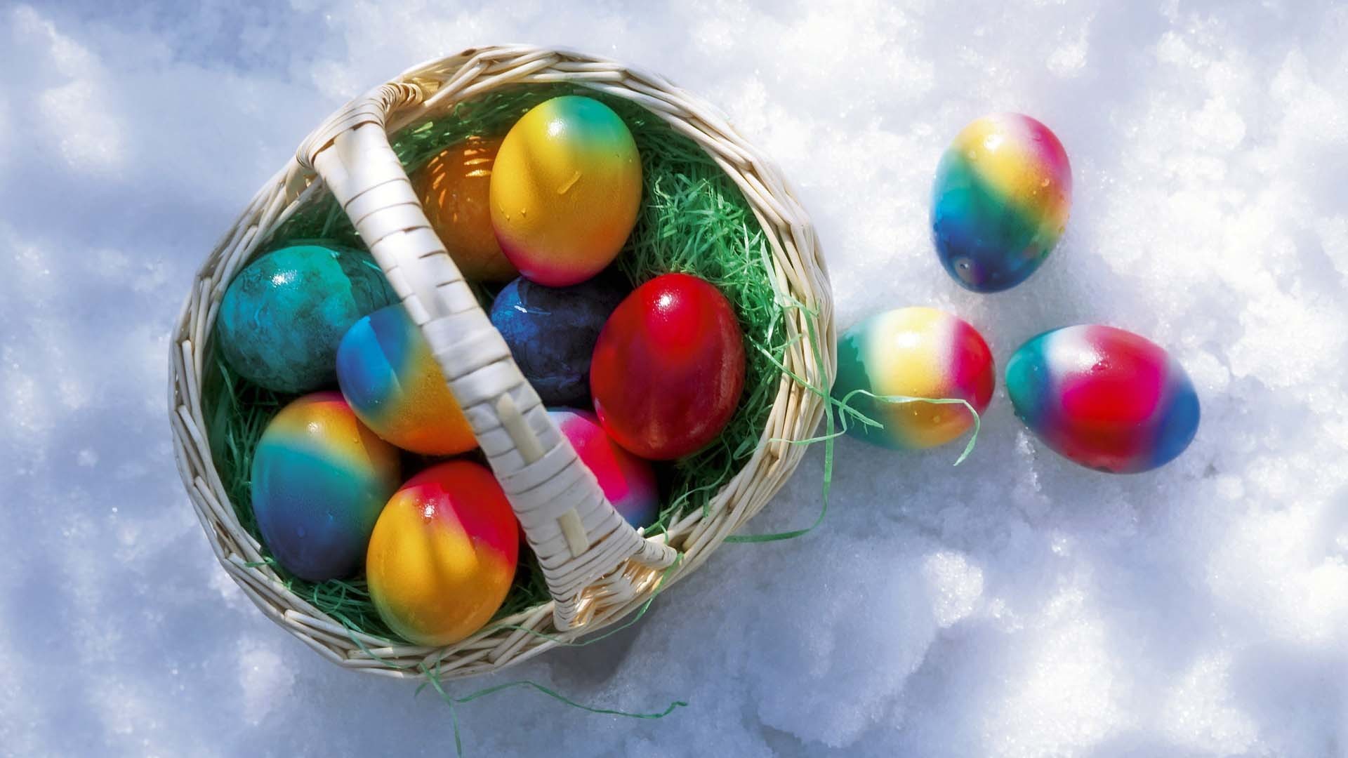 1920x1080 Easter Eggs In The Snow Wallpaper  - Cool PC Wallpapers