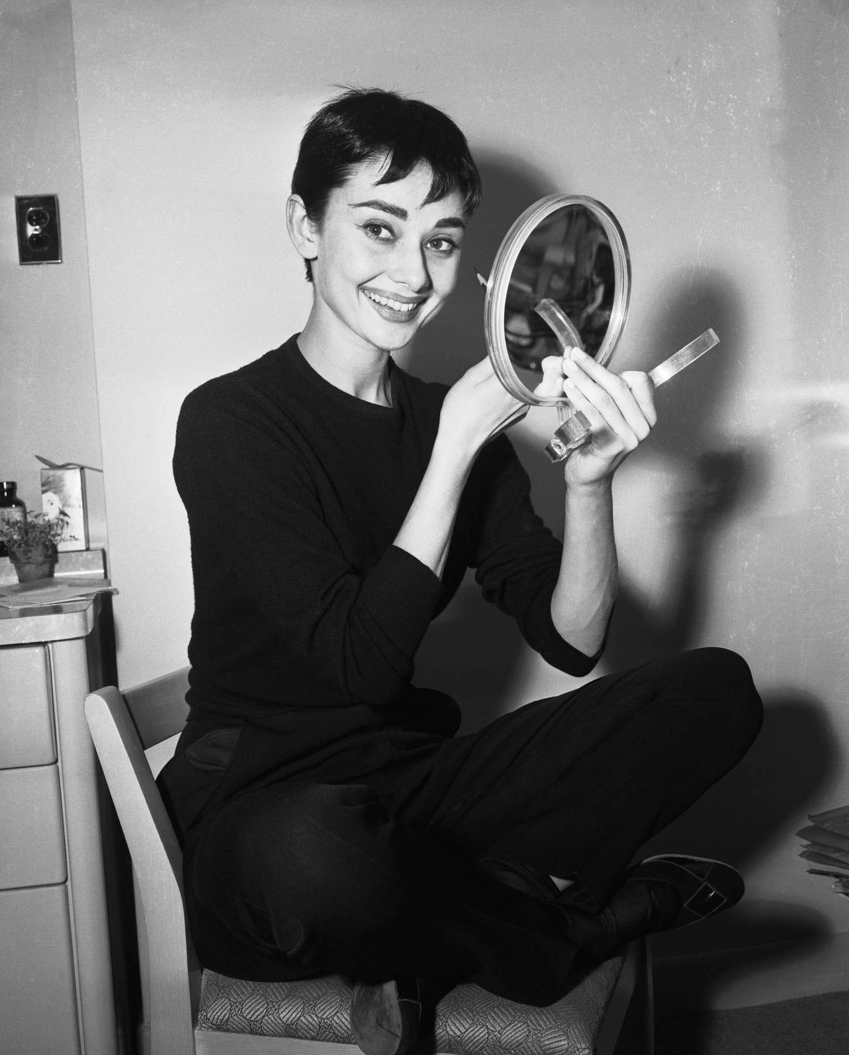1672x2076 Audrey Hepburn Style Icon, what a natural beauty