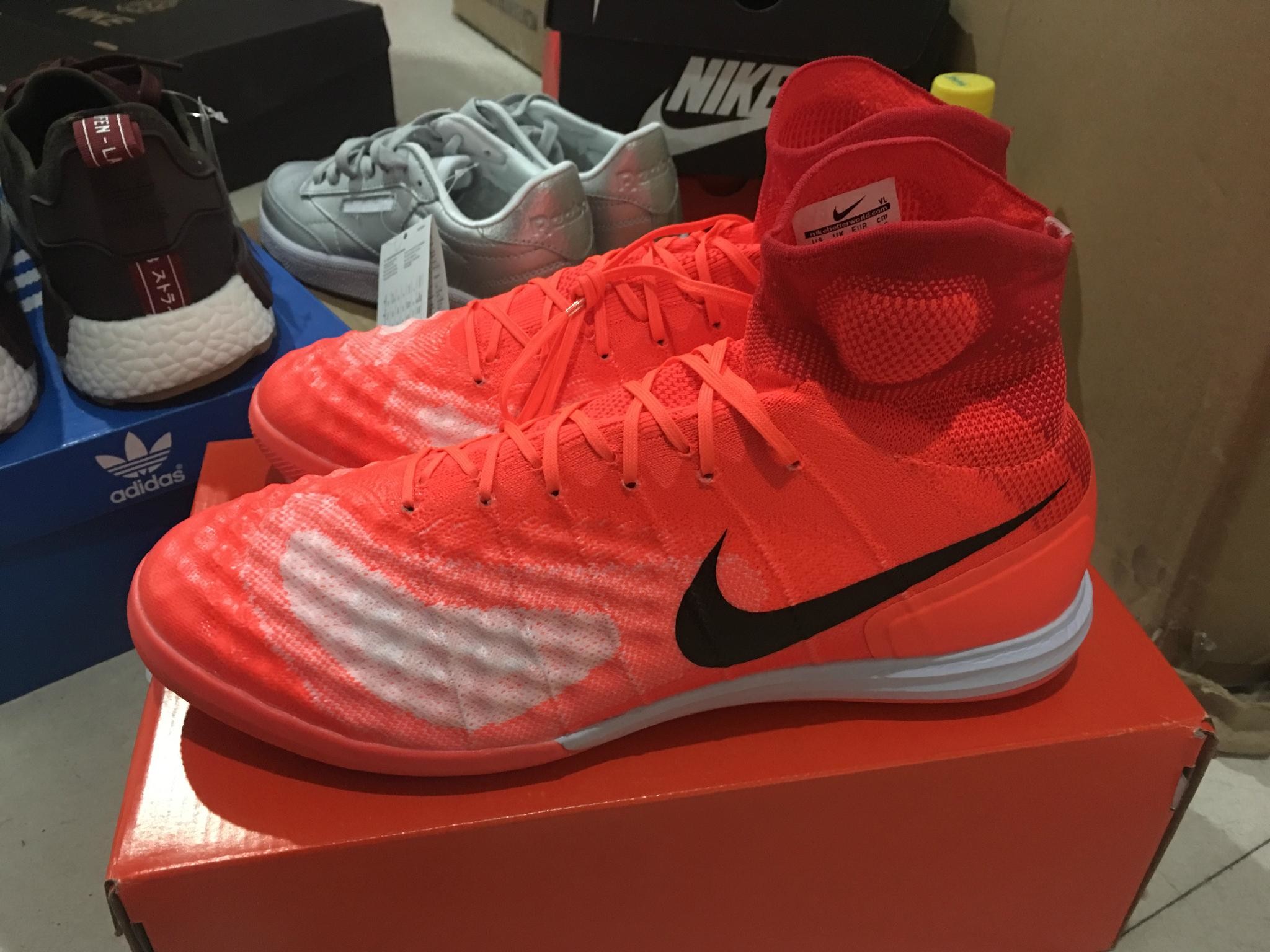 2048x1536 ... The latest version of 2018, plastic factory wholesale Nike sneakers 20