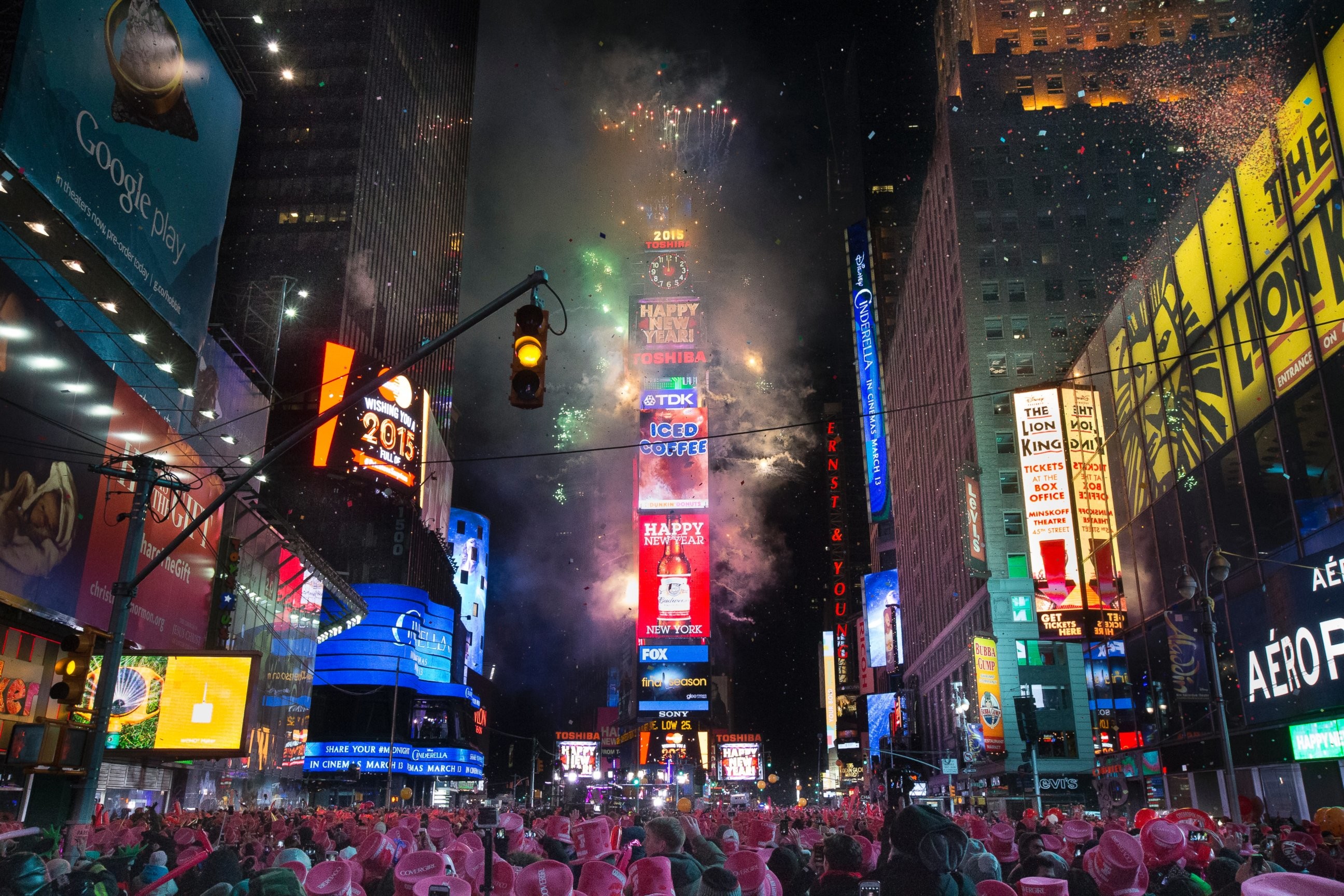2592x1728 Time Square Ball Drop 2015. Times Square New Year Eve HD Wallpaper