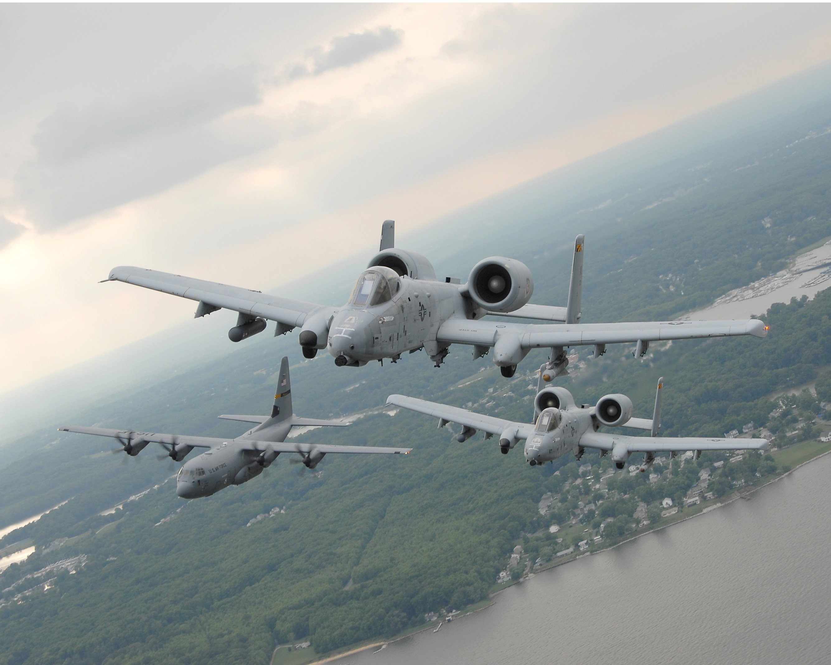 Military Journal - Pics Of A-10 Warthog - In 1999, aircraft began to ...