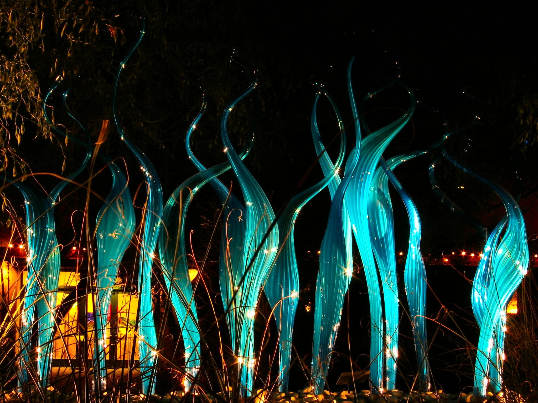 2048x1536 Chihuly Glass Sculpture exhibit at the Desert Botanical Gardens in Arizona  - soul-amp.