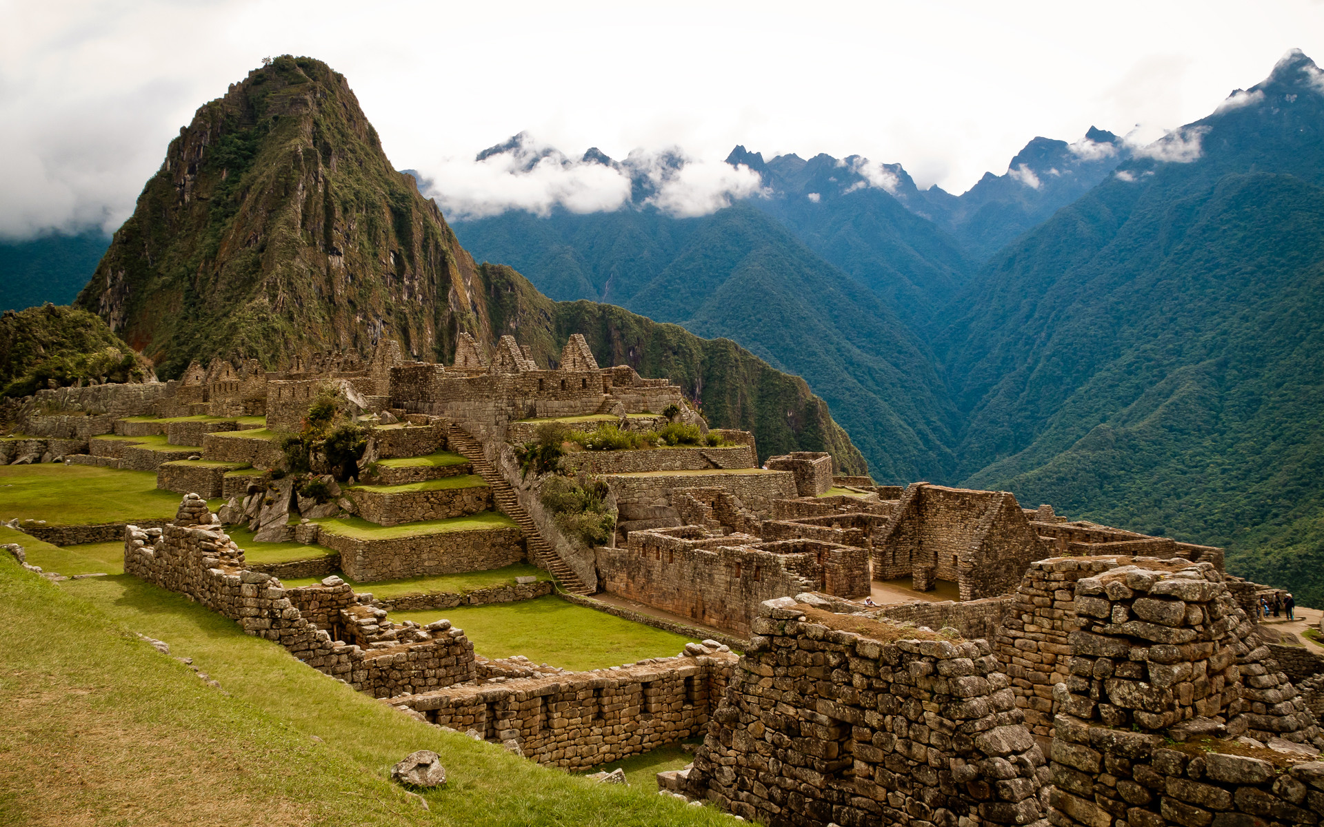 1920x1200 Machu Picchu