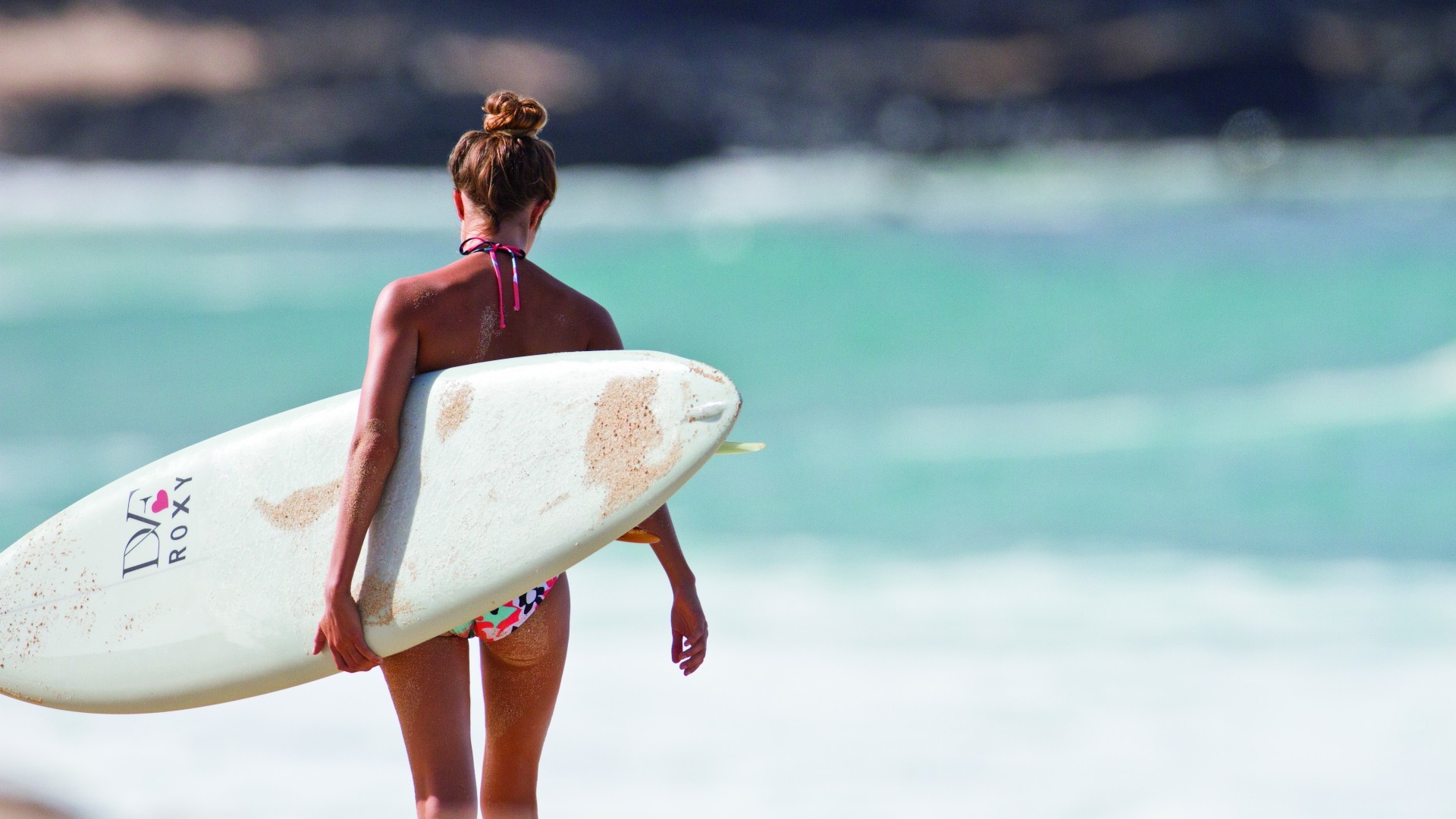 Surfer girl duck dive hawaii best beaches for surfing Wallpaper HD   Wallpapers13com
