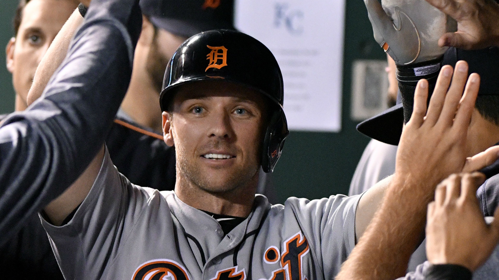 1920x1080 Tigers' Andrew Romine plays all nine positions against Twins