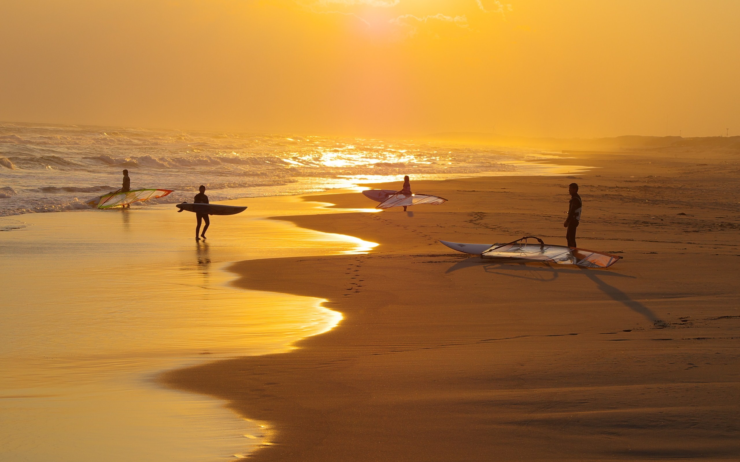 2560x1600 Beach Â· sand-surfing-windsurfing-wallpaper