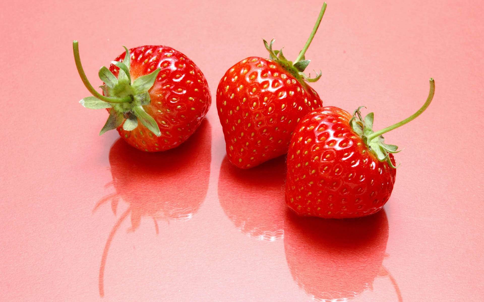 1920x1200 strawberry-wallpaper-wallpaper-for-iphone