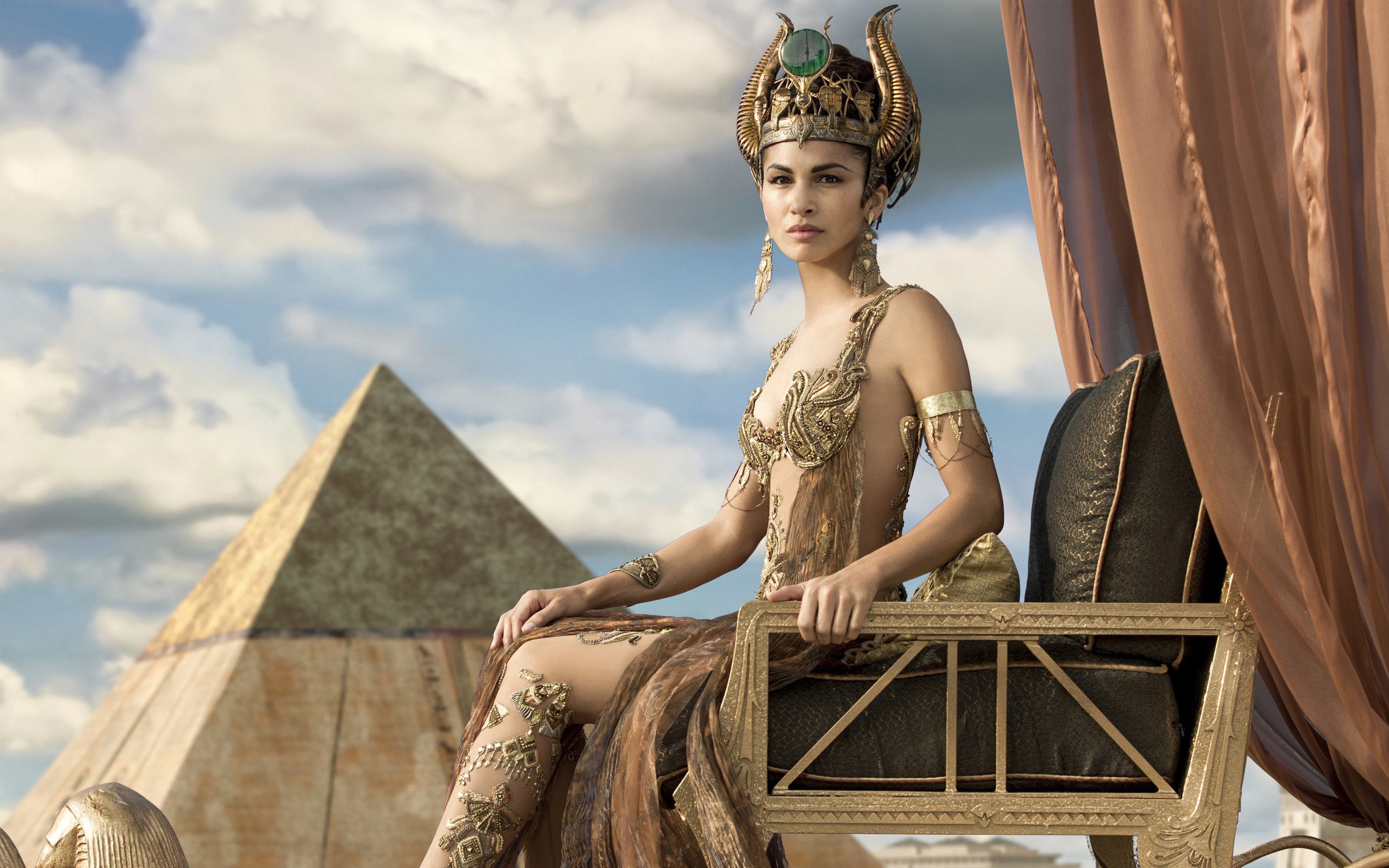 2880x1800 Gods Of Egypt 2016 Elodie.