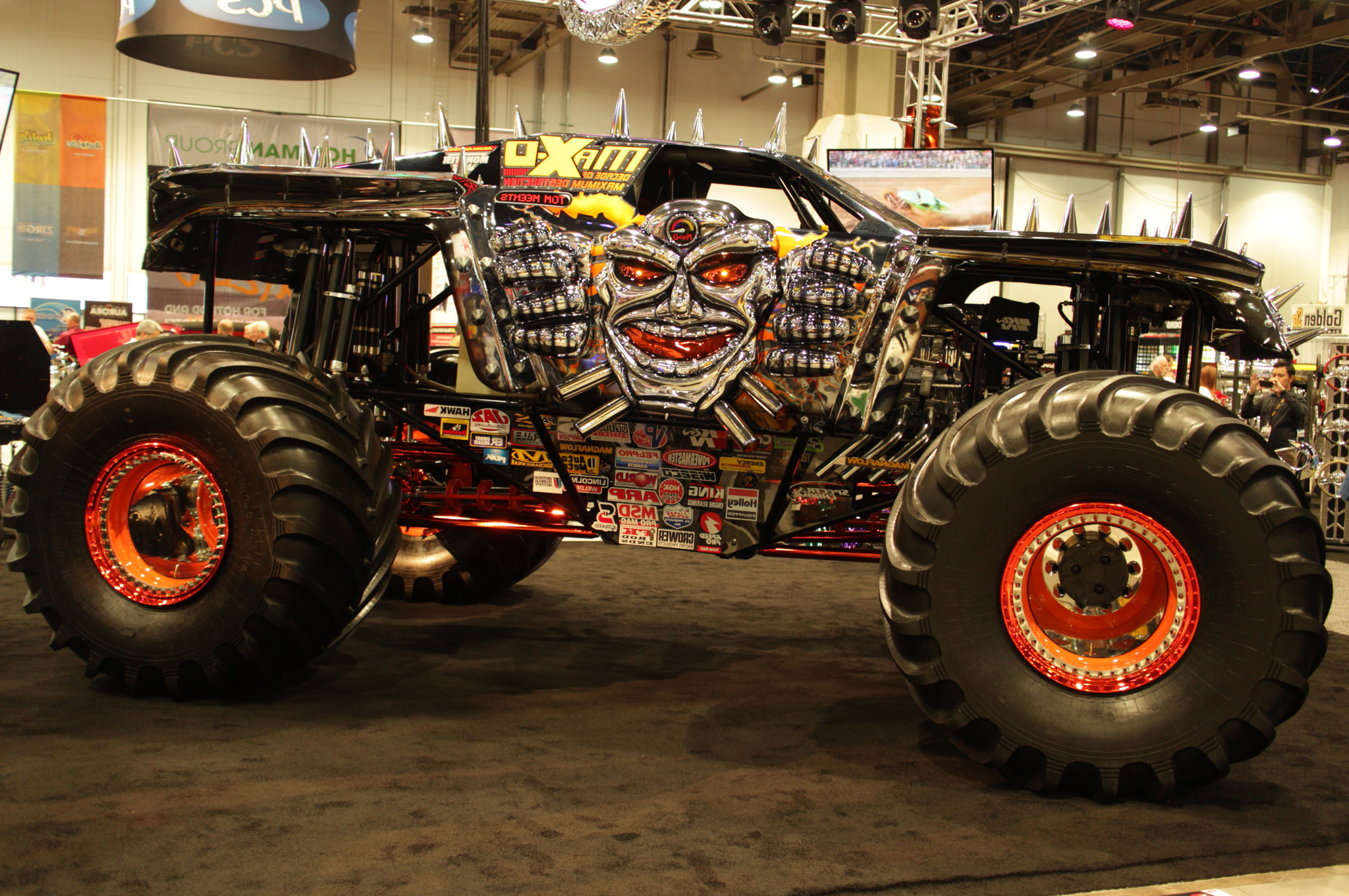 2048x1360 ... Wallpapers 100 [ Pics Of Grave Digger Monster Truck ] | Advance Auto  Parts .