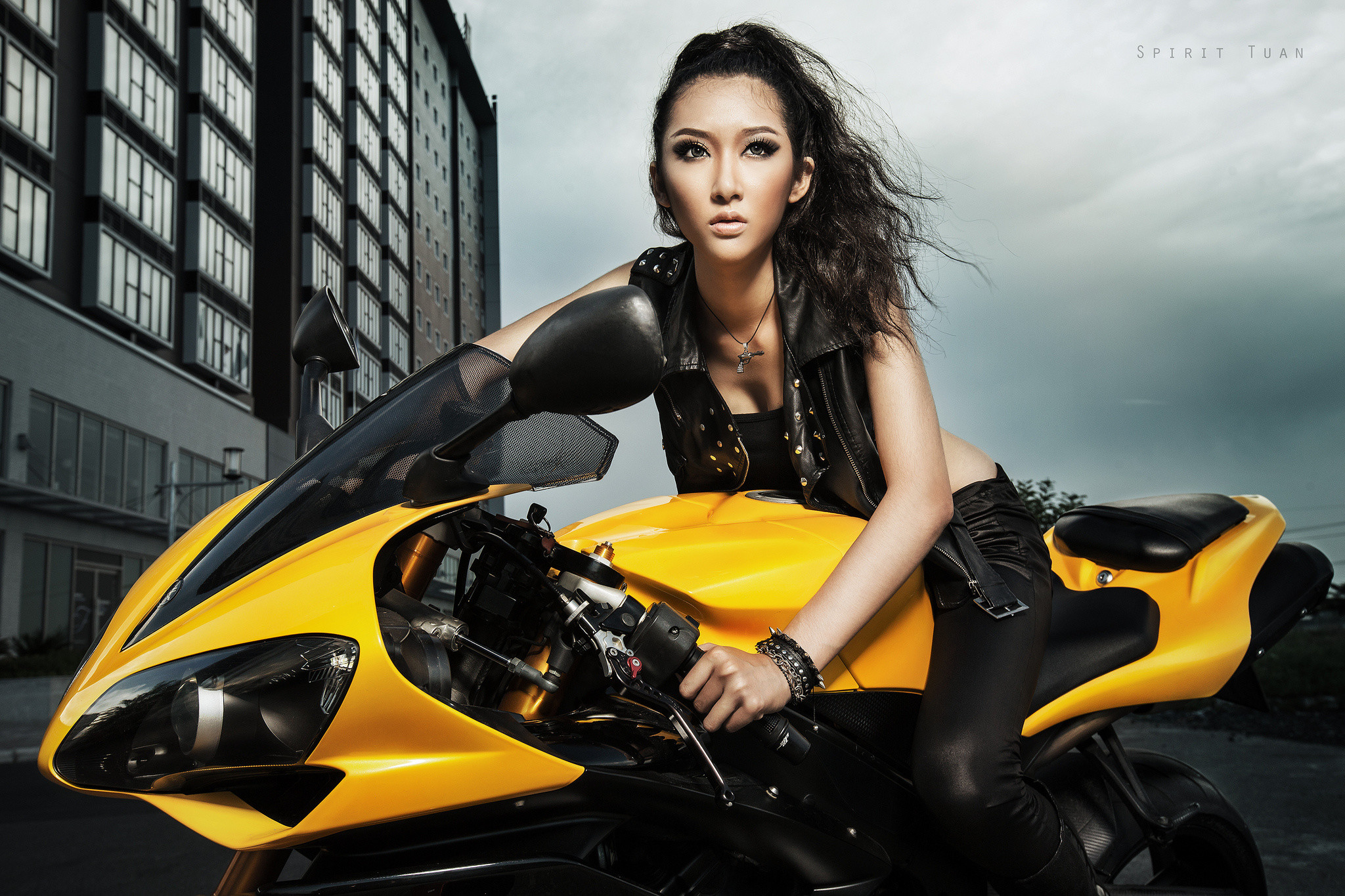 2048x1365 asian Motorcycle Babes | Kelly Khoa Nguyen asian bike motorcycles asian girl  girls wallpaper .