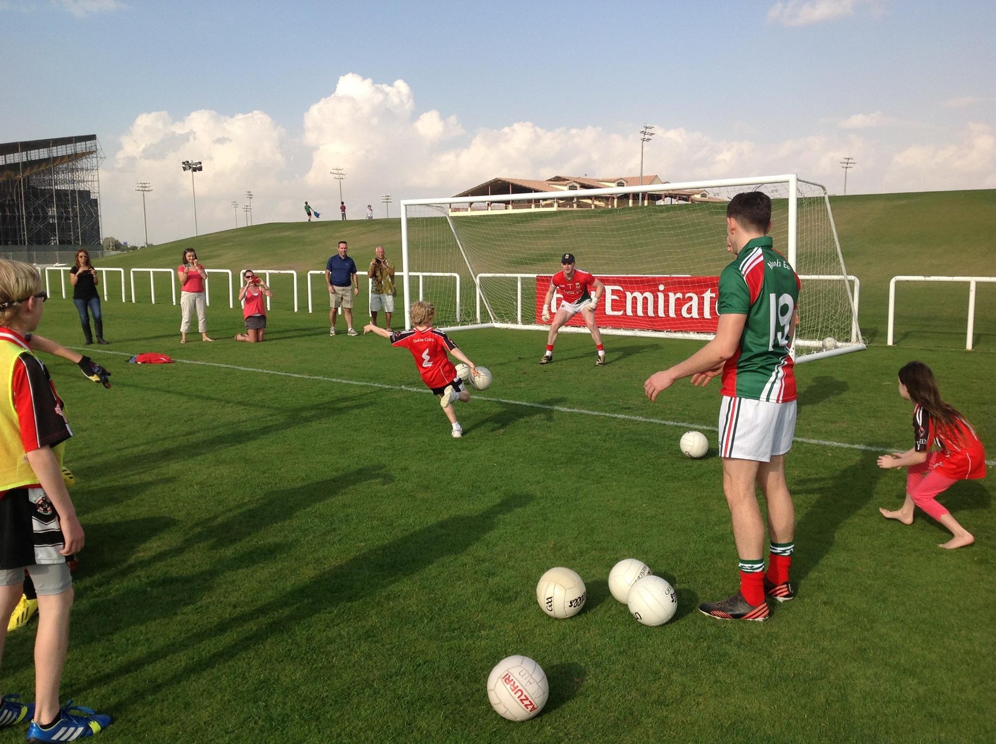 2048x1529 Juvenile Gaelic Football has taken off at a tremendous speed in the UAE.  Our primary focus is to develop the game at both club and school level.