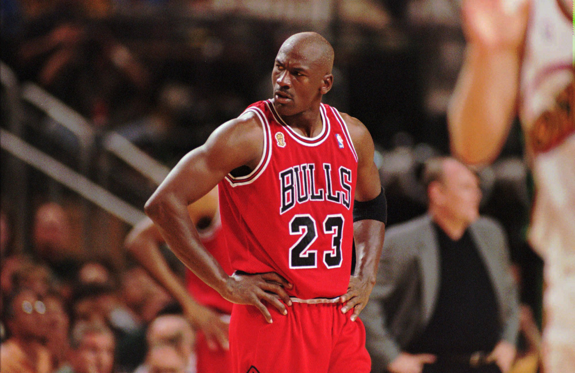 2000x1296 Michael Jordan #9