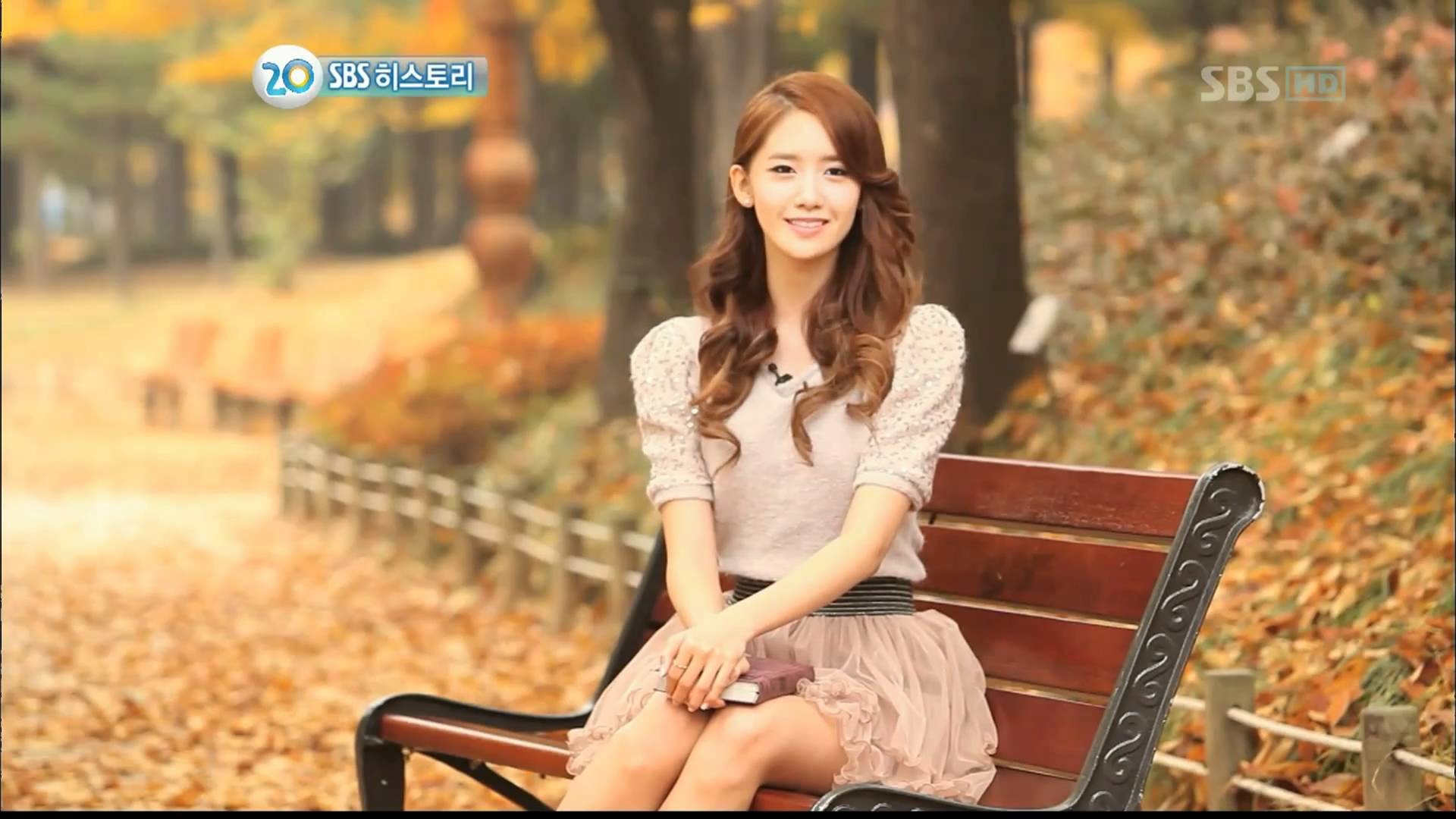 1920x1080 [101114] SNSD Yoona @ SBS 20th Anniversary Special Show[Full HD] - YouTube