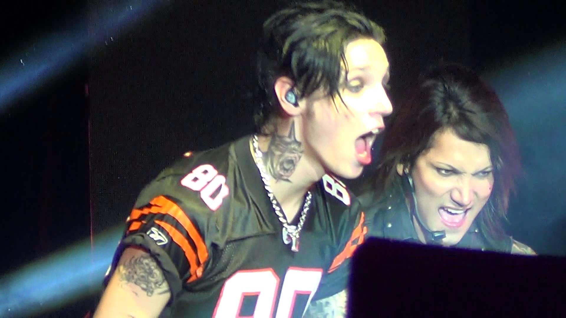 1920x1080 Black Veil Brides IN THE END Live October 2014 HD
