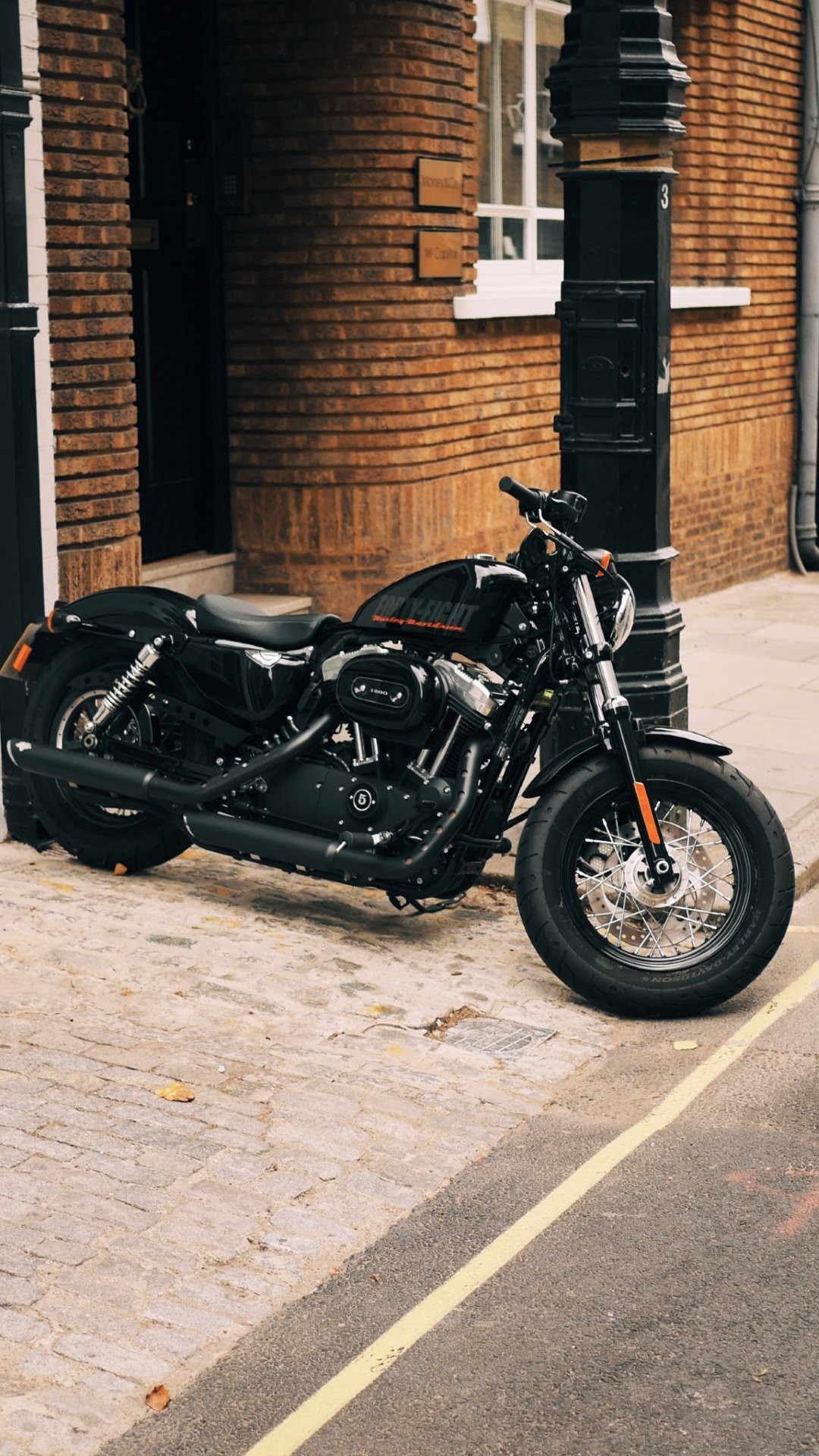1080x1920 Harley Davidson on London streets Wallpapers :: HD Wallpapers