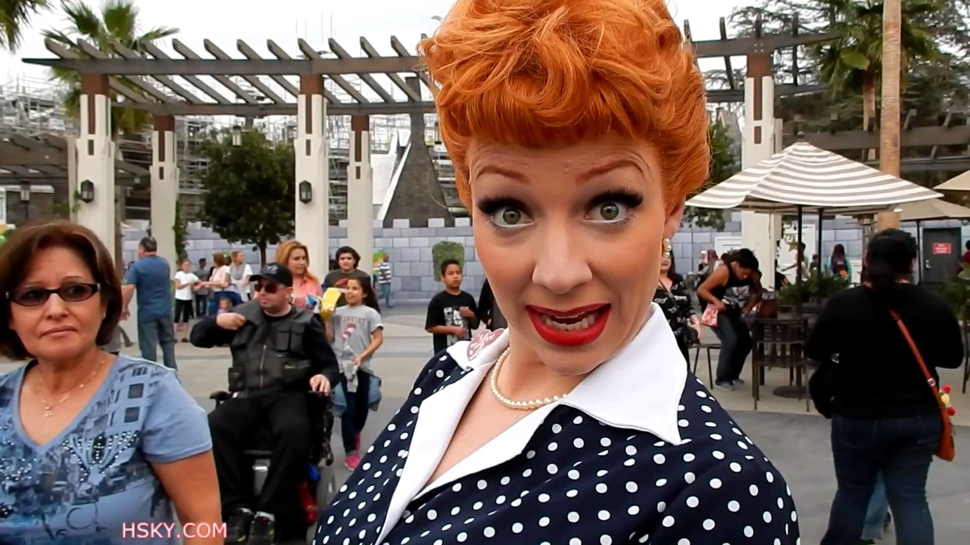 1920x1080 V#163 HSKY 2015 Lucy from "I Love Lucy" TV icon Universal Studios Hollywood  HD