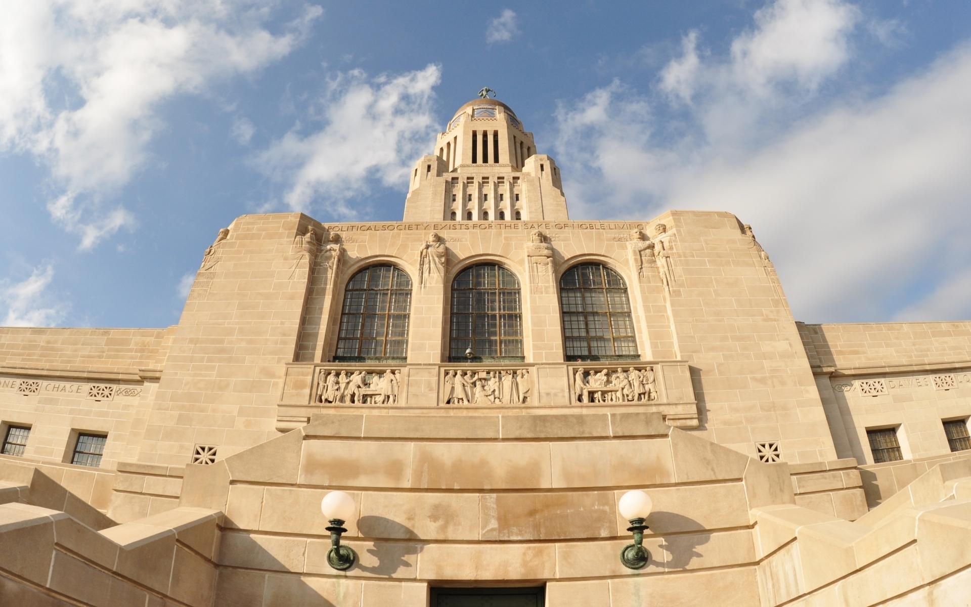 1920x1200 Nebraska State Capitol front side