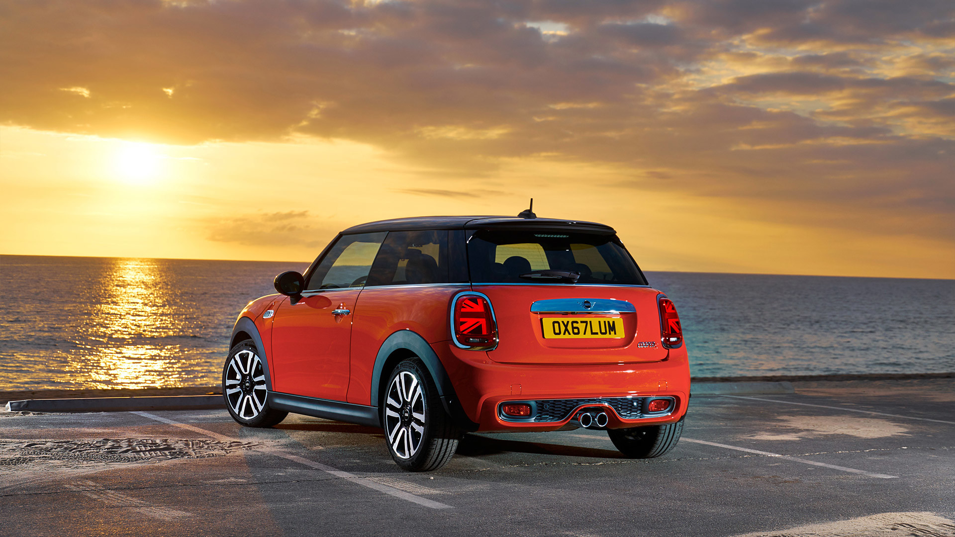 1920x1080 2018 Mini Cooper S at Sunset by the Sea HD Wallpaper | Hintergrund |   | ID:906021 - Wallpaper Abyss