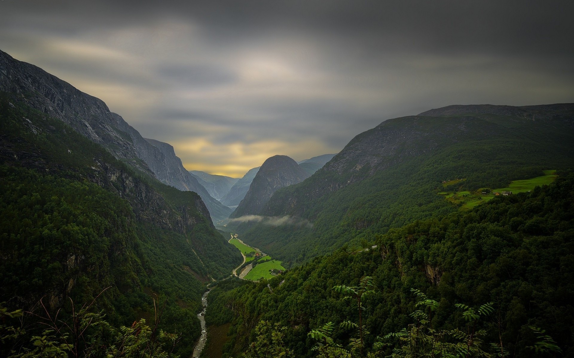 1920x1200 Canyon Aerial View Norway wallpapers and stock photos