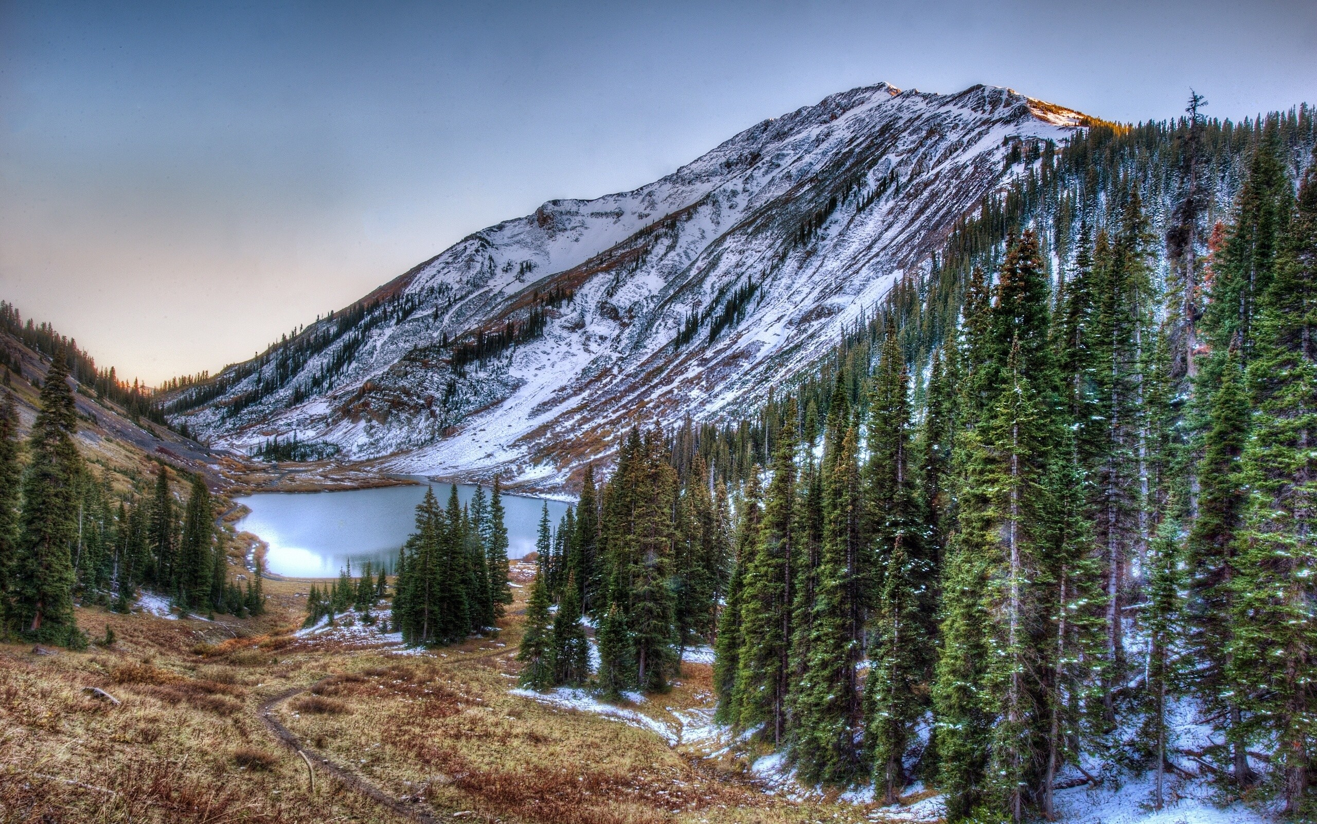 2560x1601 Colorado Mountain Landscape