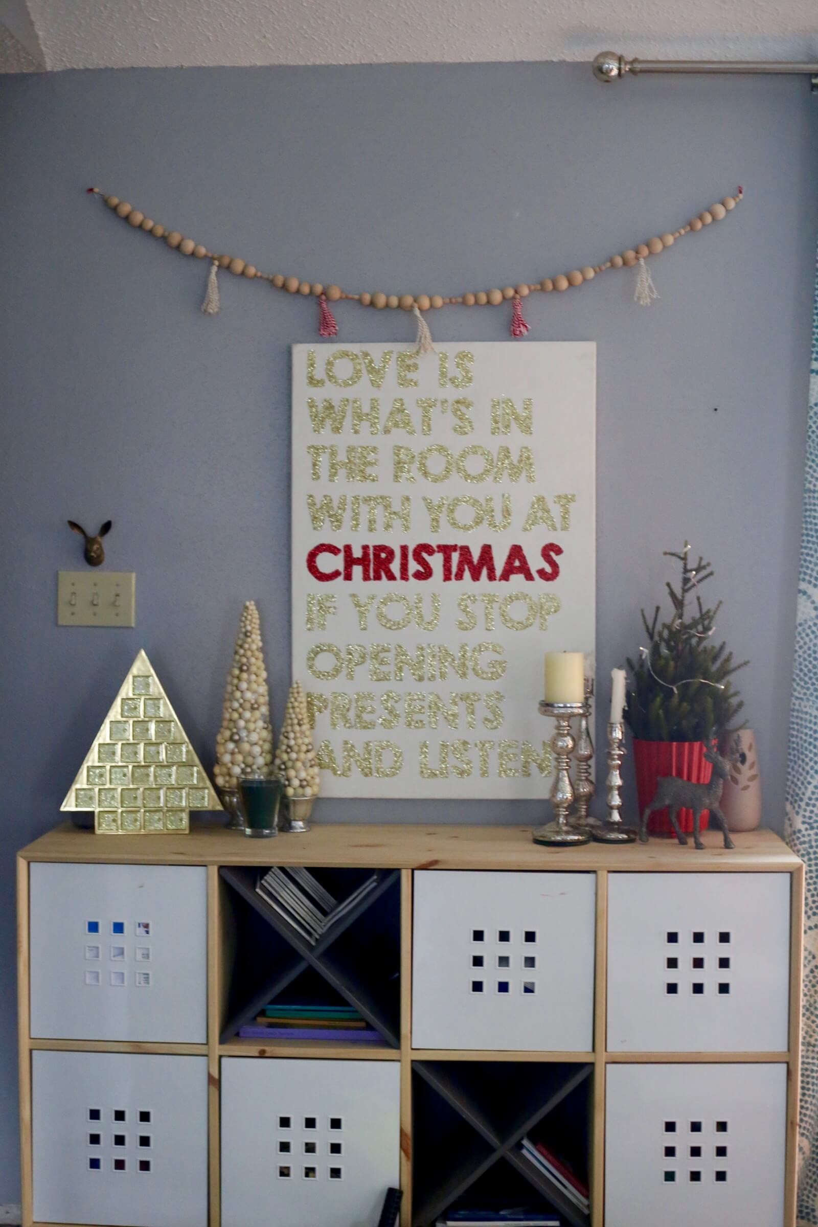 1600x2400 A cozy, rustic glam home tour to inspire you this Christmas season. This  home