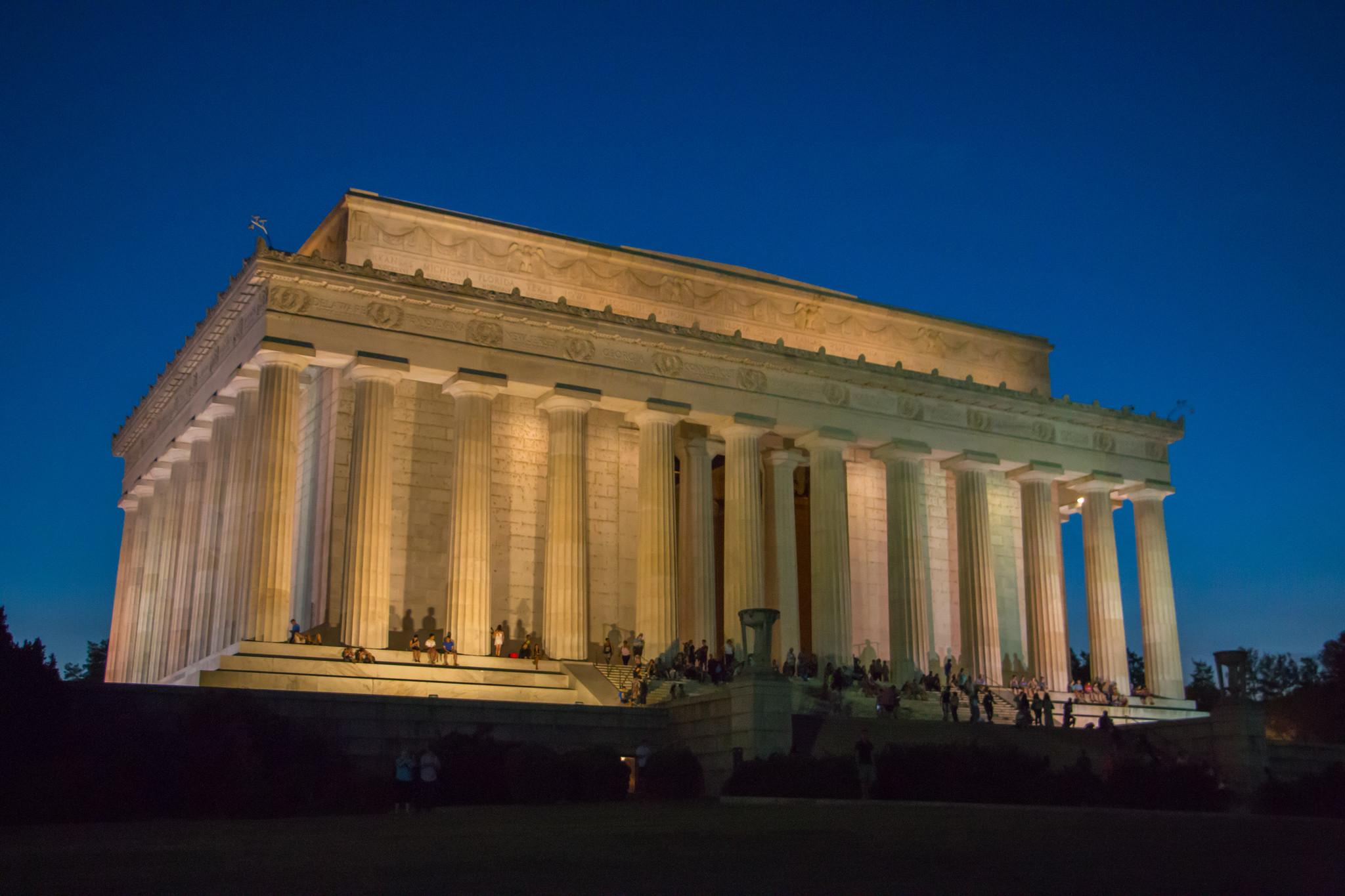 2048x1365 Lincoln Memorial to Undergo Multi-Million Dollar Renovation