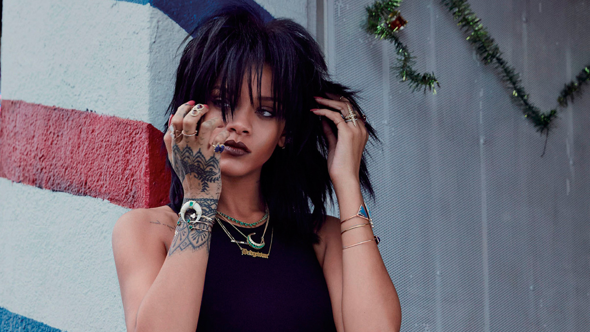 Rihanna hd wallpaper