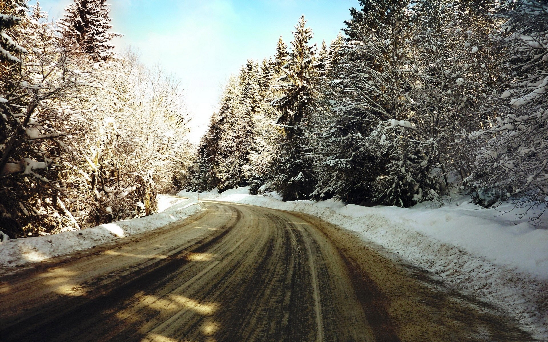 1920x1200 Winter road trip wallpaper