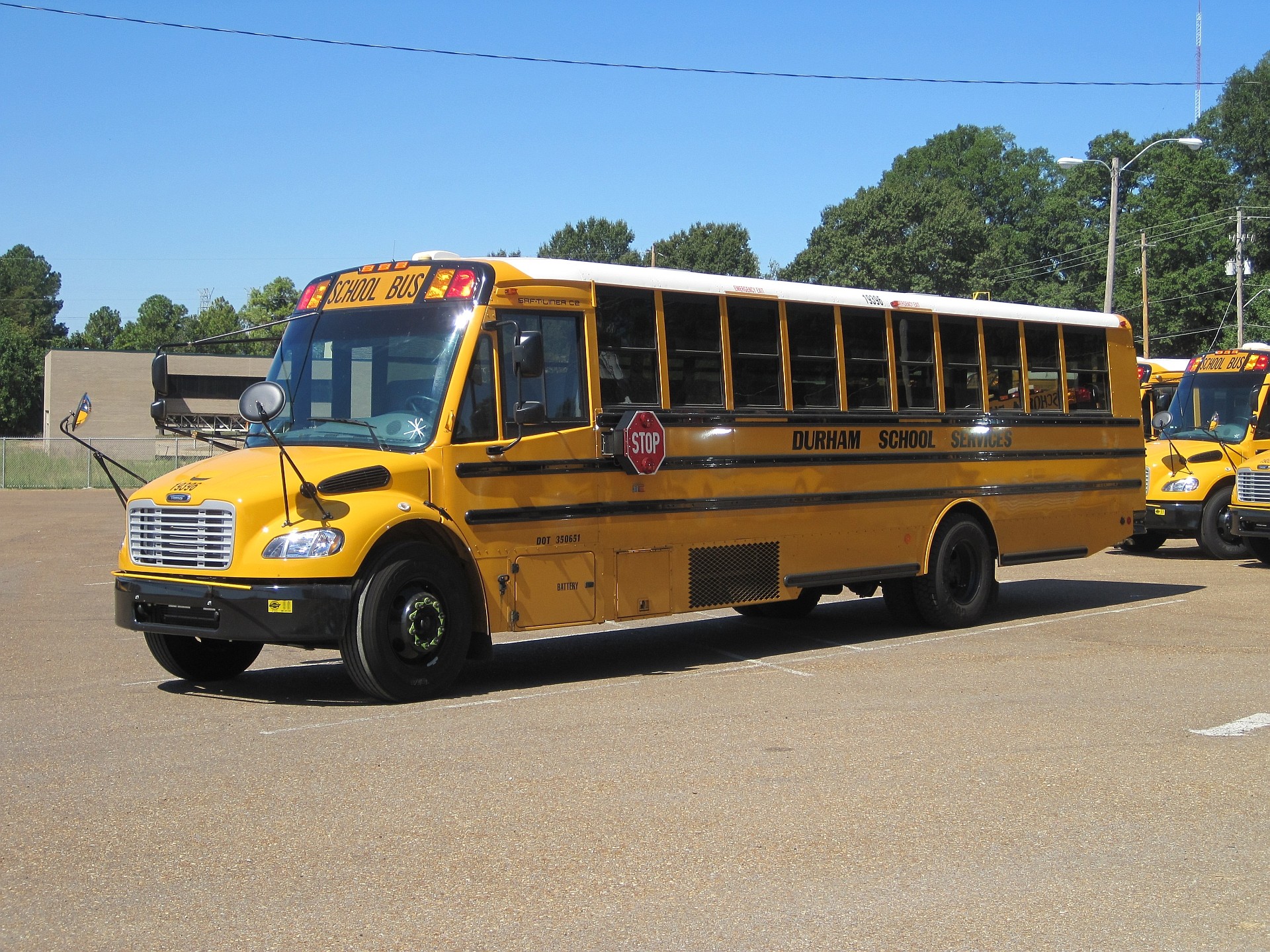 1920x1440 File:Durham school bus depot Shelby Oaks Dr Memphis TN 01.jpg