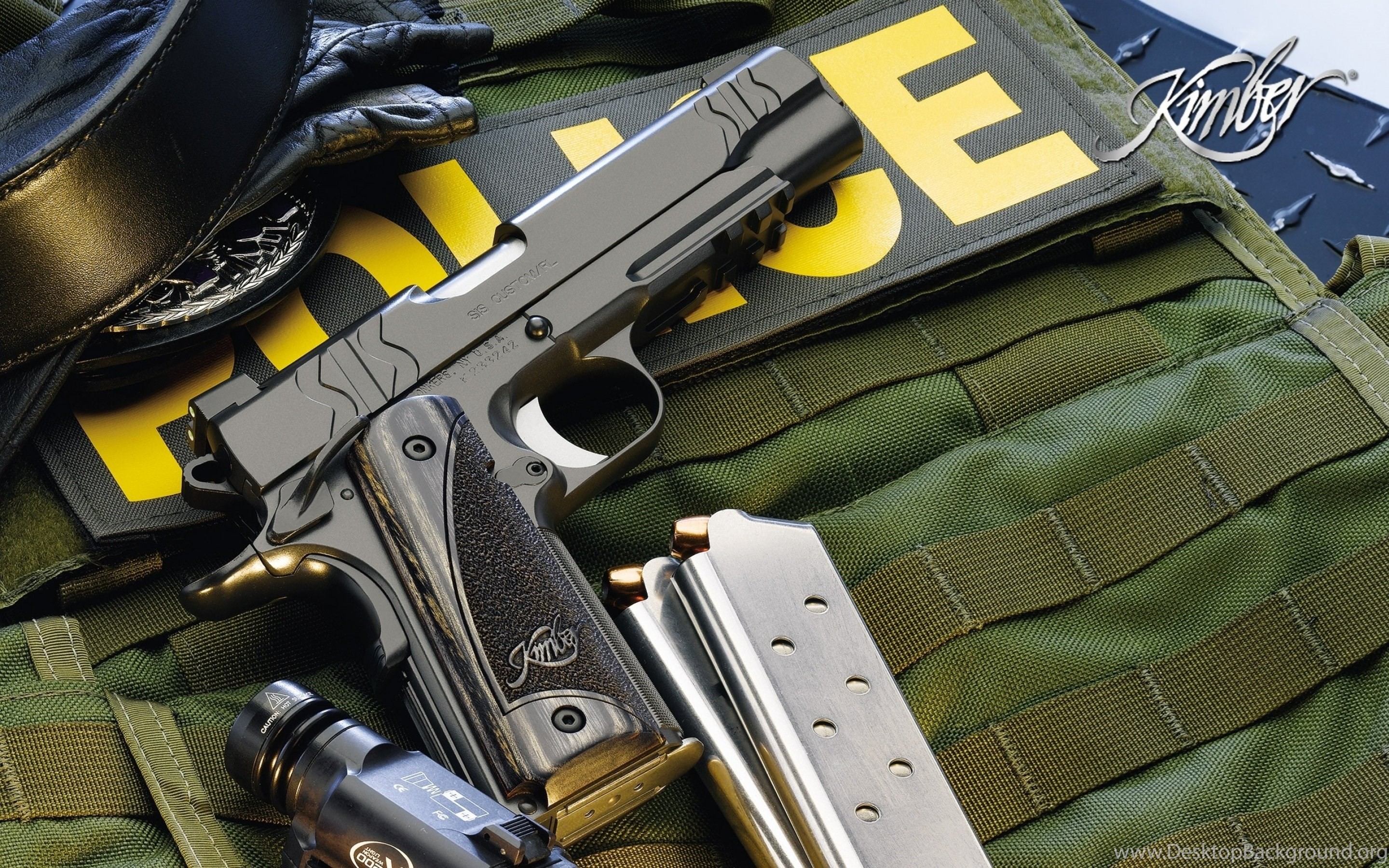 2880x1800 Pistol Gun Weapon Handgun Military Police Wallpapers