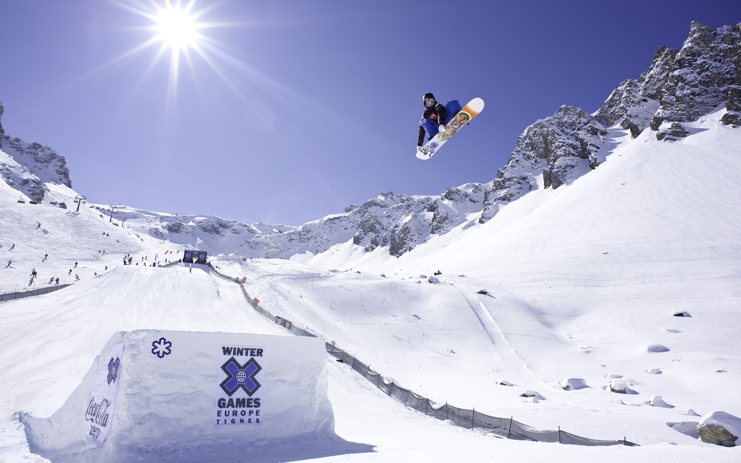 2560x1600 Sports - Snowboarding Wallpaper