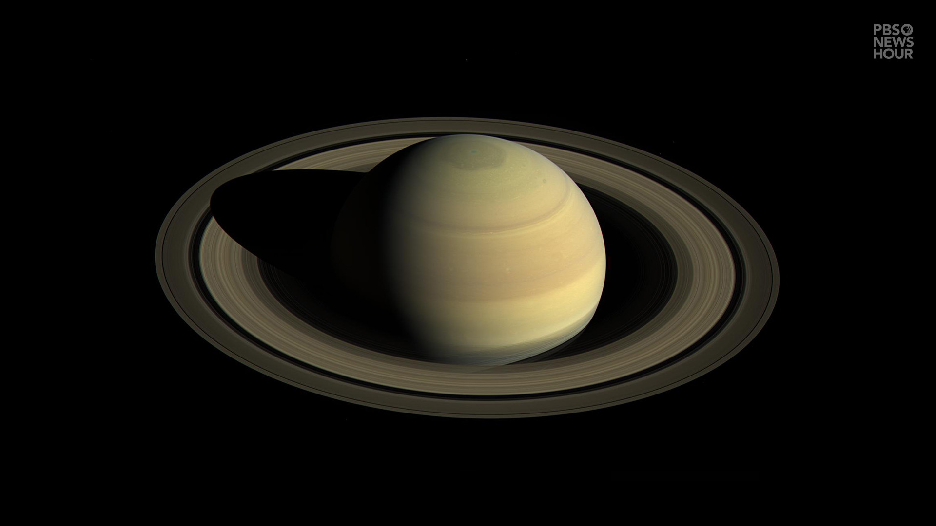 1920x1080 The colors of Saturn's northern hemisphere shift over the course of it's  30-Earth year