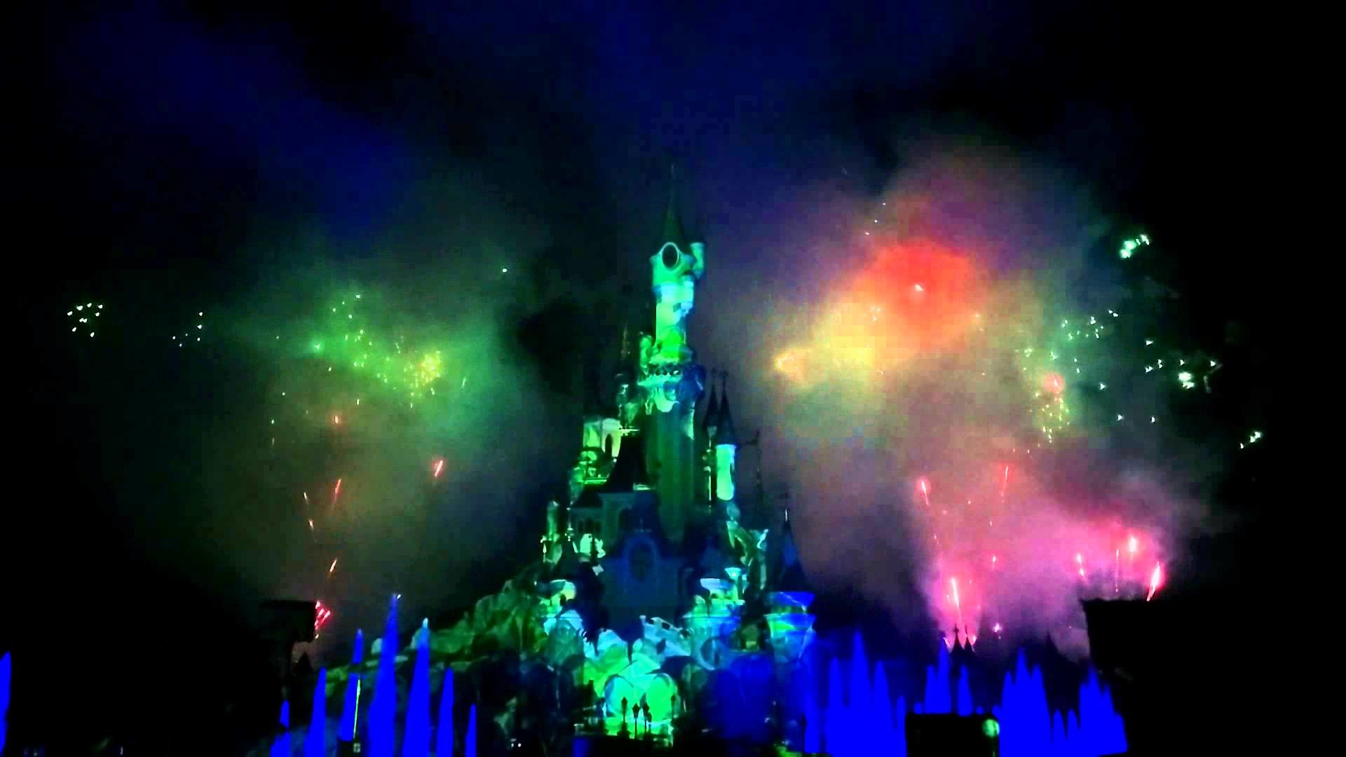 1920x1080 St. Patrick's Day Fireworks 2014 - Disneyland Paris