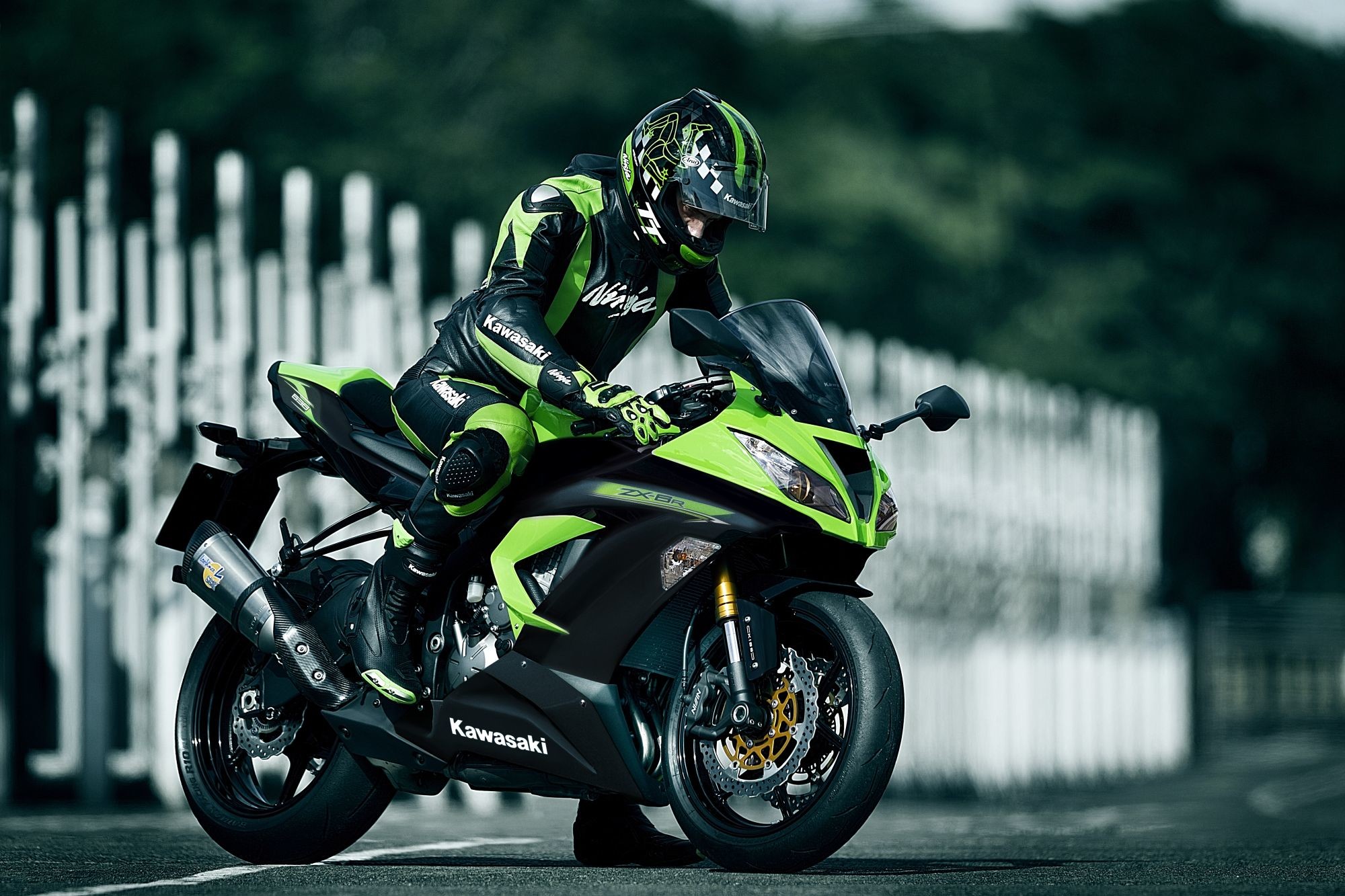 2000x1333 2011 Zx6R Wallpaper Pictures To Pin On Pinterest